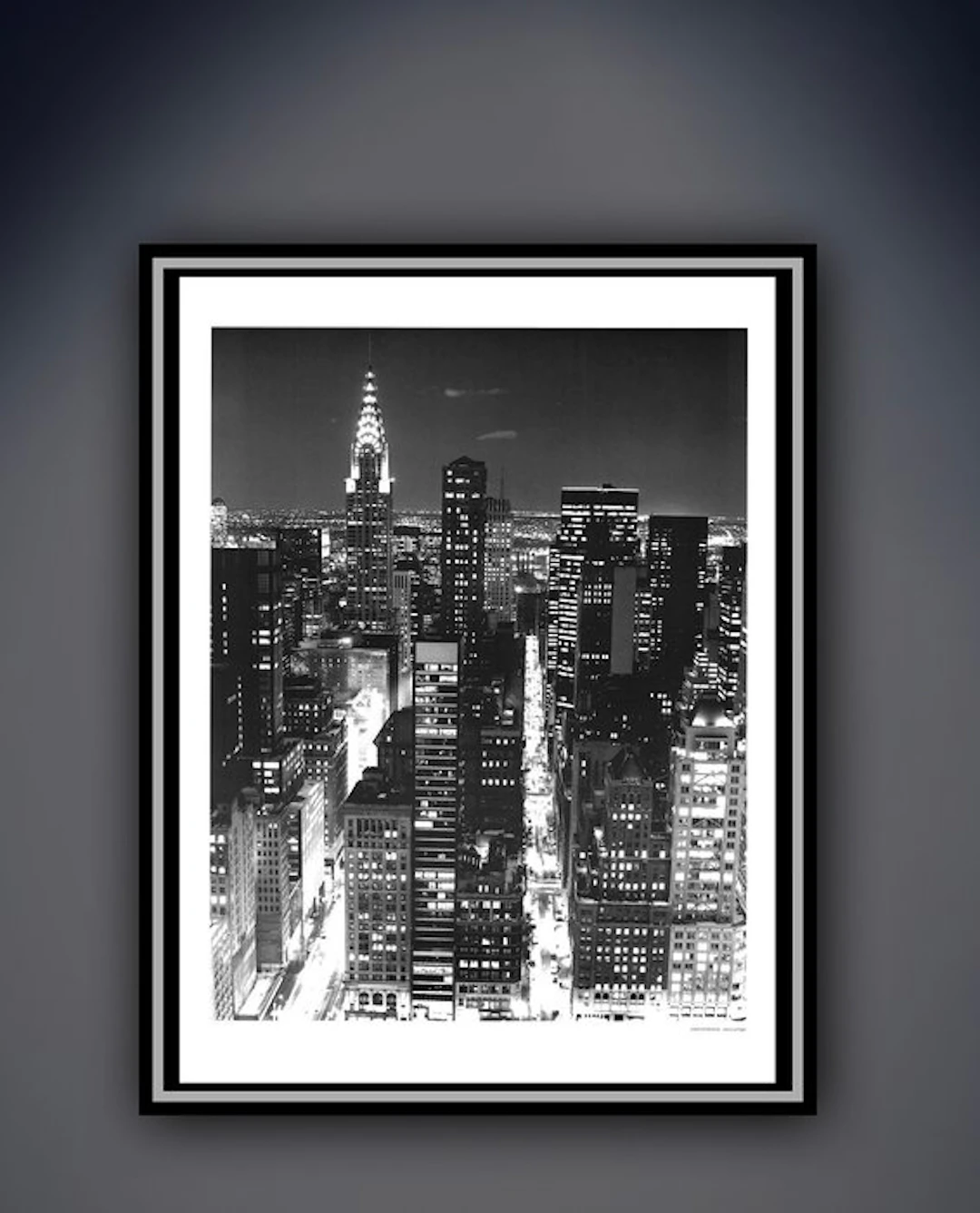 Christopher Bliss - “Skyline at Night”. - 80 x 60 cm.