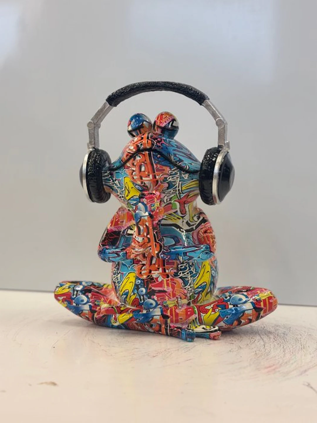 Rob VanMore - VANMORE Graffiti Frog Headphones
