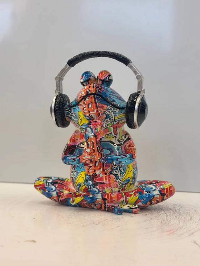 Rob VanMore - VANMORE Graffiti Frog Headphones