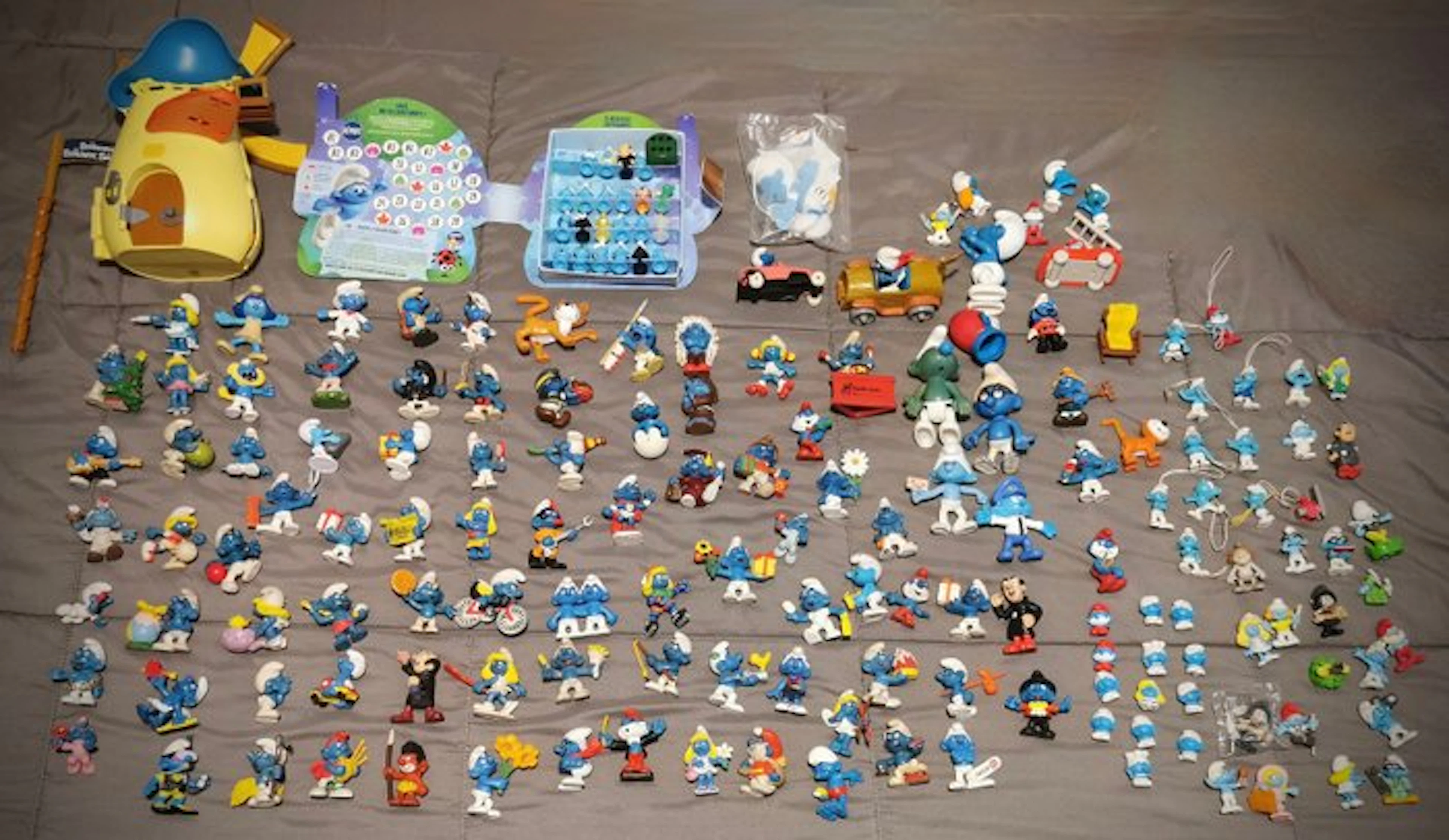 Peyo - Figurine - lot de figurines schtroumpfs (100) - Rubber