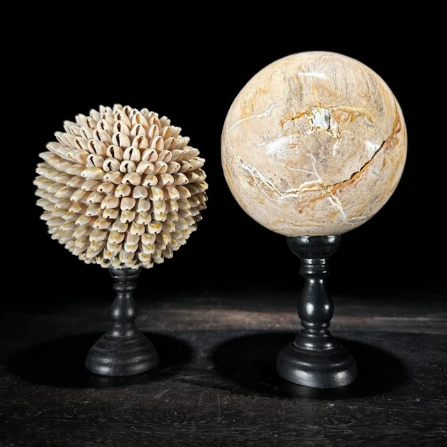 Decorative ornament - NO RESERVE PRICE - Wonderful Pair...