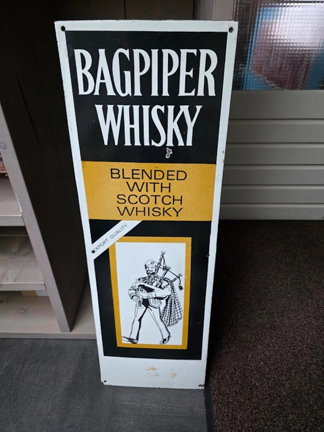 Bagpiper Whisky enamel sign - b. 1980s - 31.5cm x 91.5cm