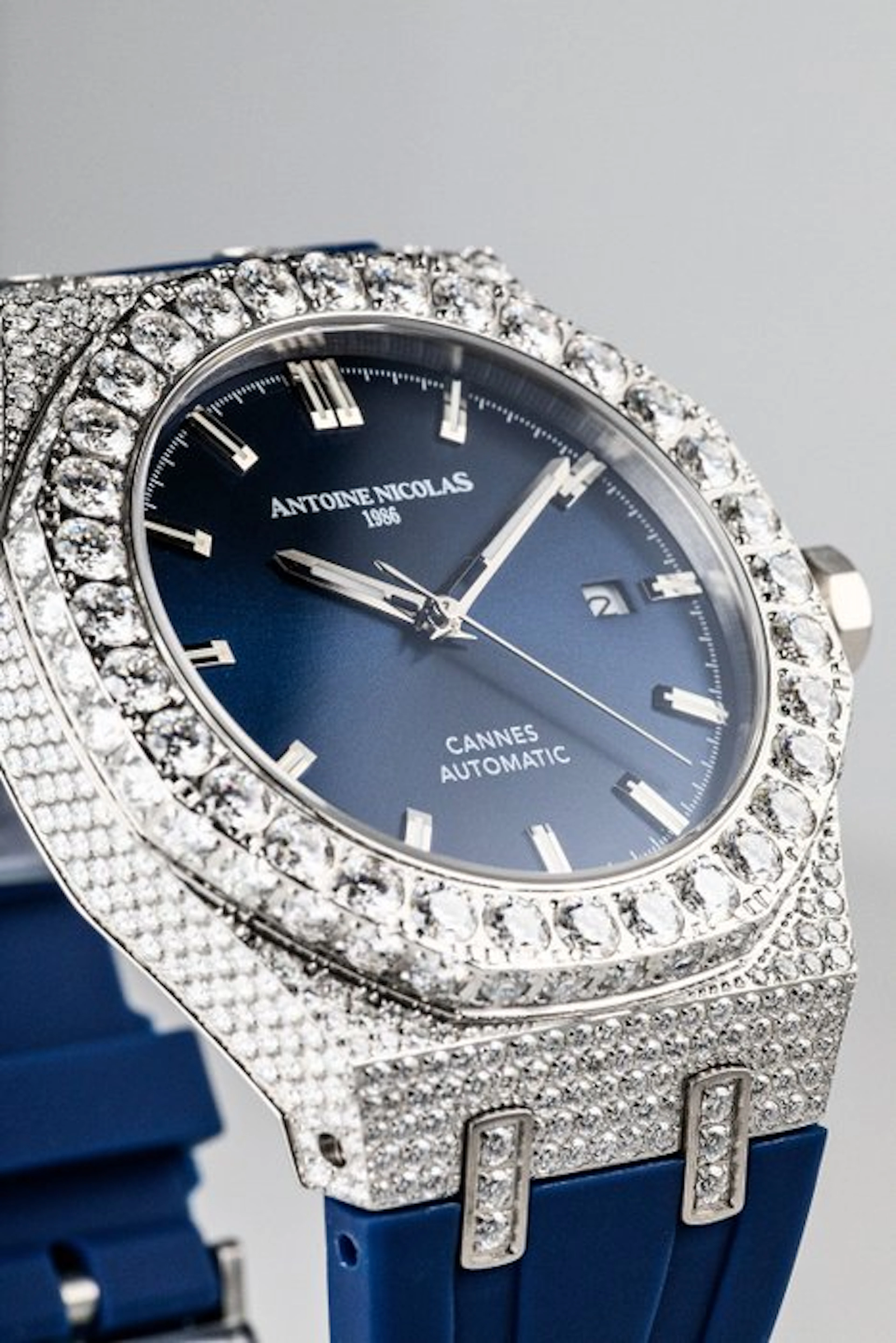 Antoine Nicolas 1986 - cannes - No reserve price - Unisex - 2025+