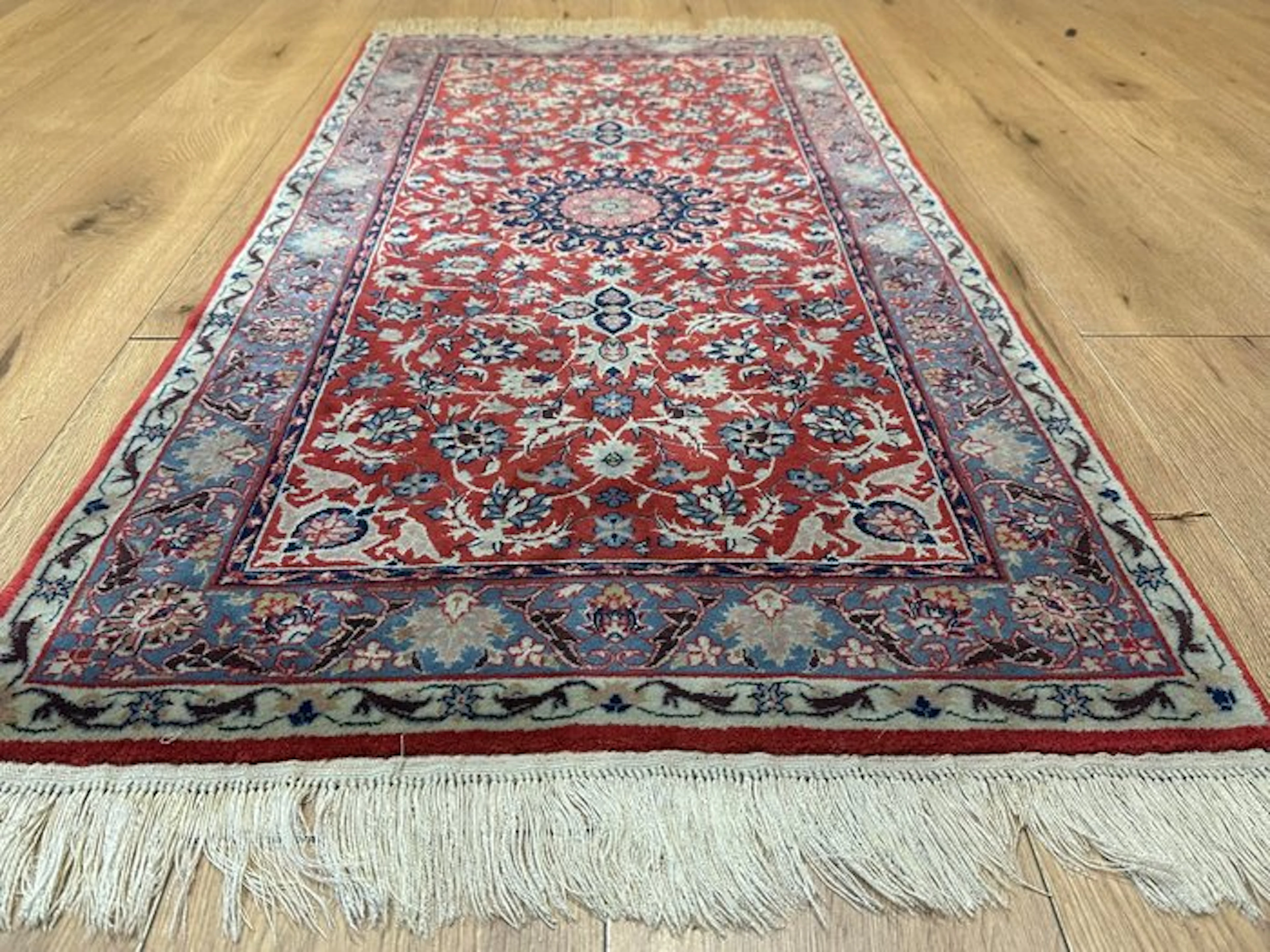 Hand-knotted Isfahan-style Chinese silk carpet made of fine silk
