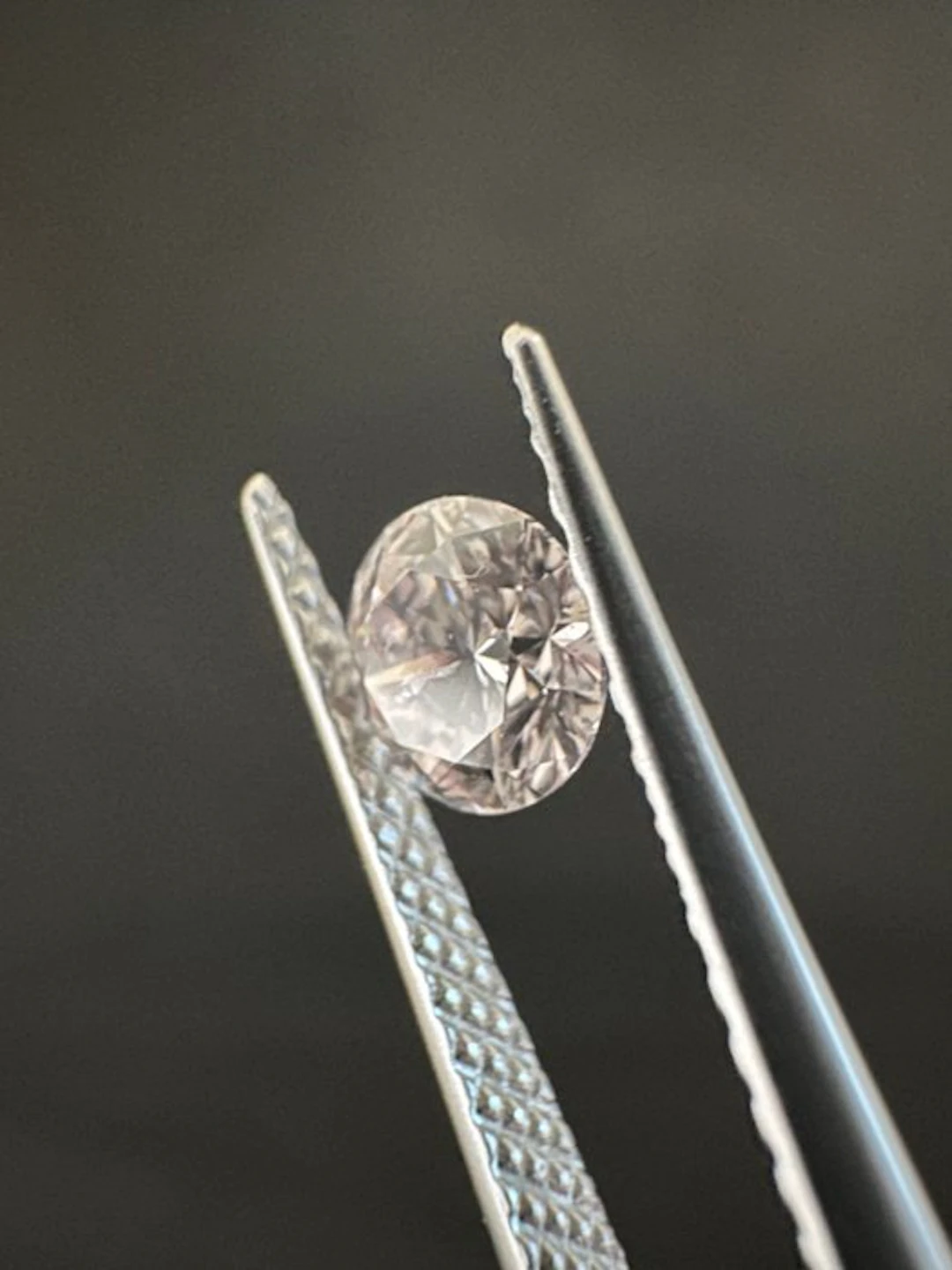 1 pcs Diamond (Natural coloured) - 0.35 ct - Round...