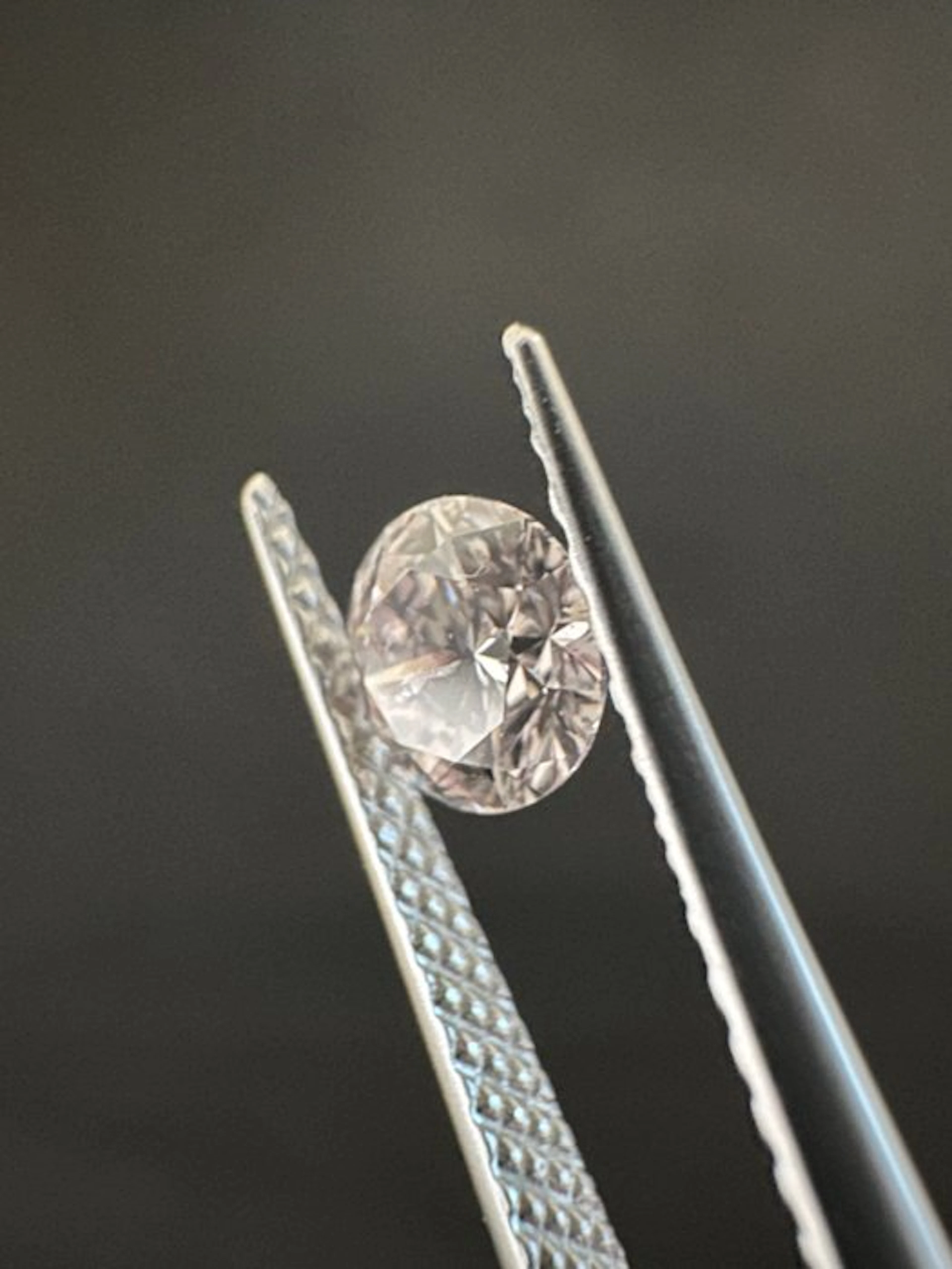 1 pcs Diamond (Natural coloured) - 0.35 ct - Round...