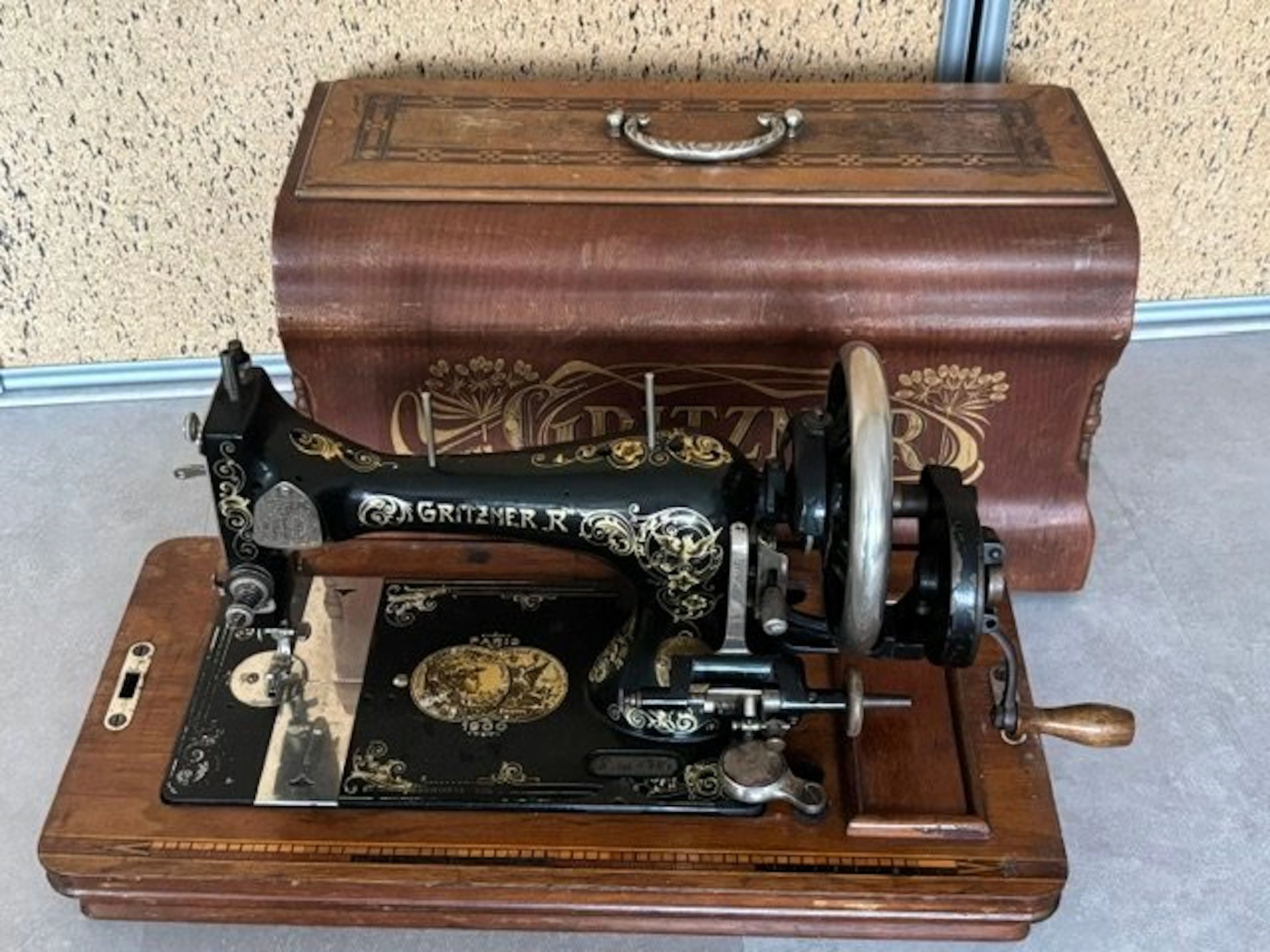 Gritzner R Selecta 1910 Grand Prix Sewing machine - Cast iron
