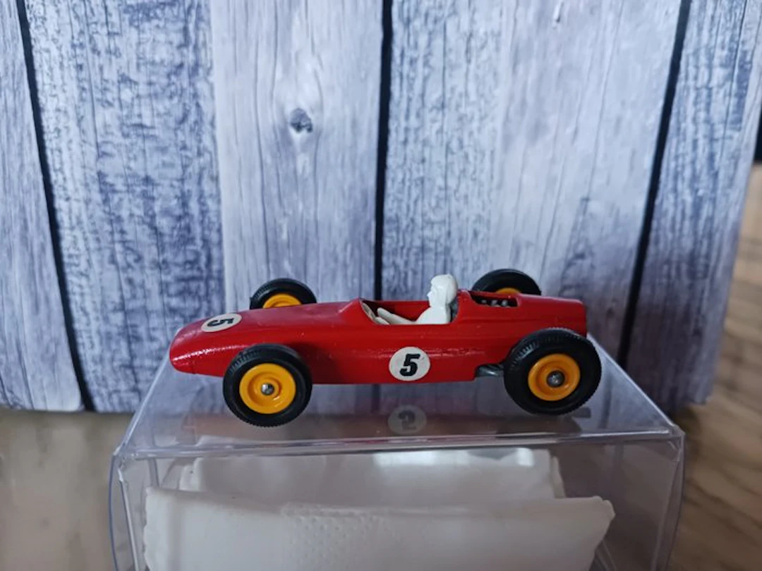 Matchbox 1:64 - Model race car - Lesney 52 b. BRM Racing Car