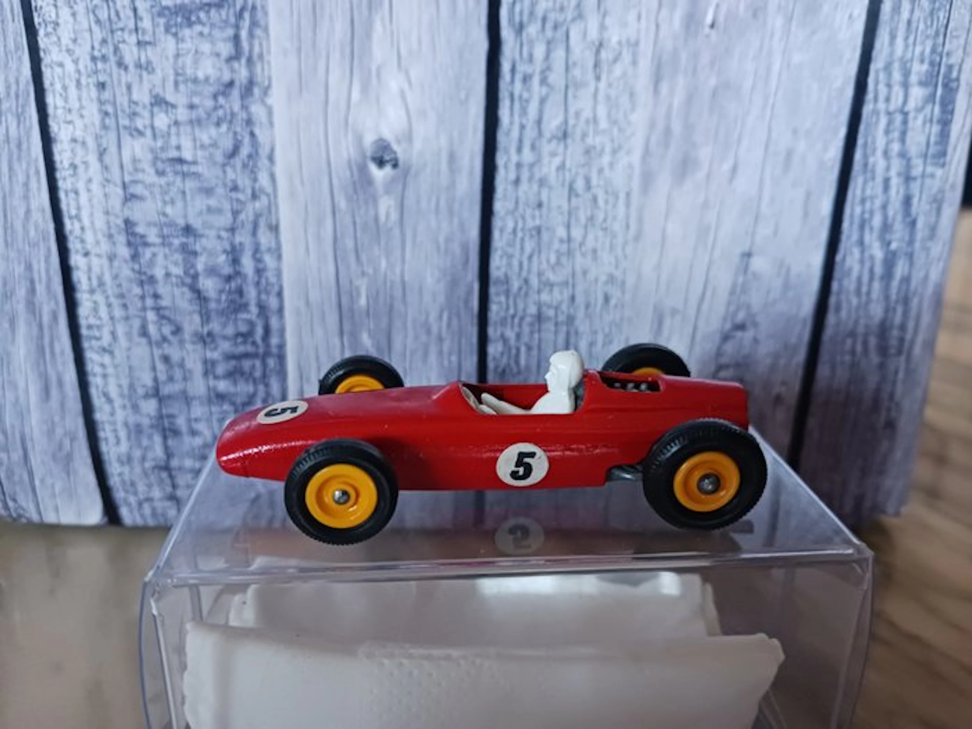Matchbox 1:64 - Model race car - Lesney 52 b. BRM Racing Car