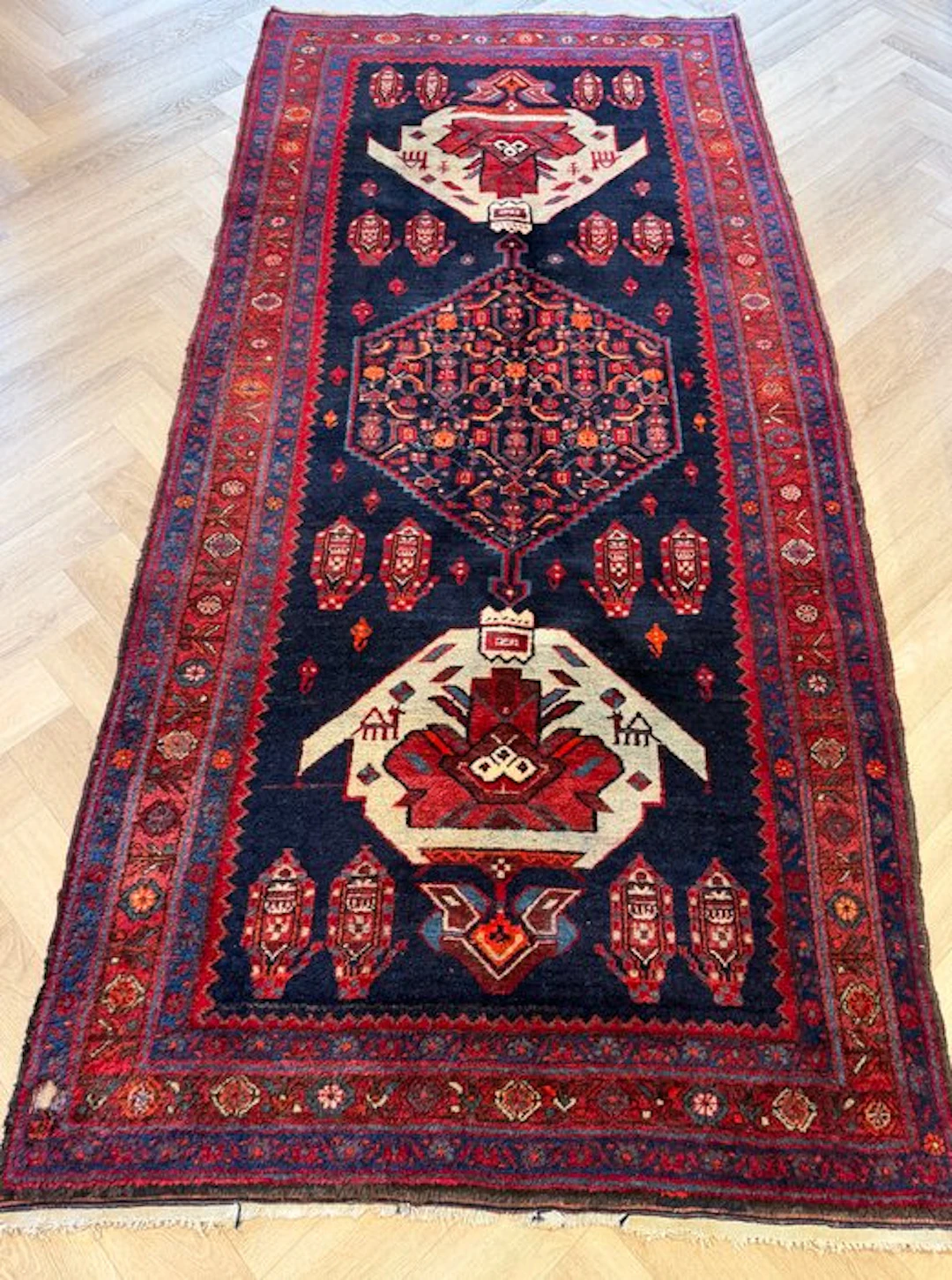 Turkish Fethiye rug - no reserve price - hand-knotted...