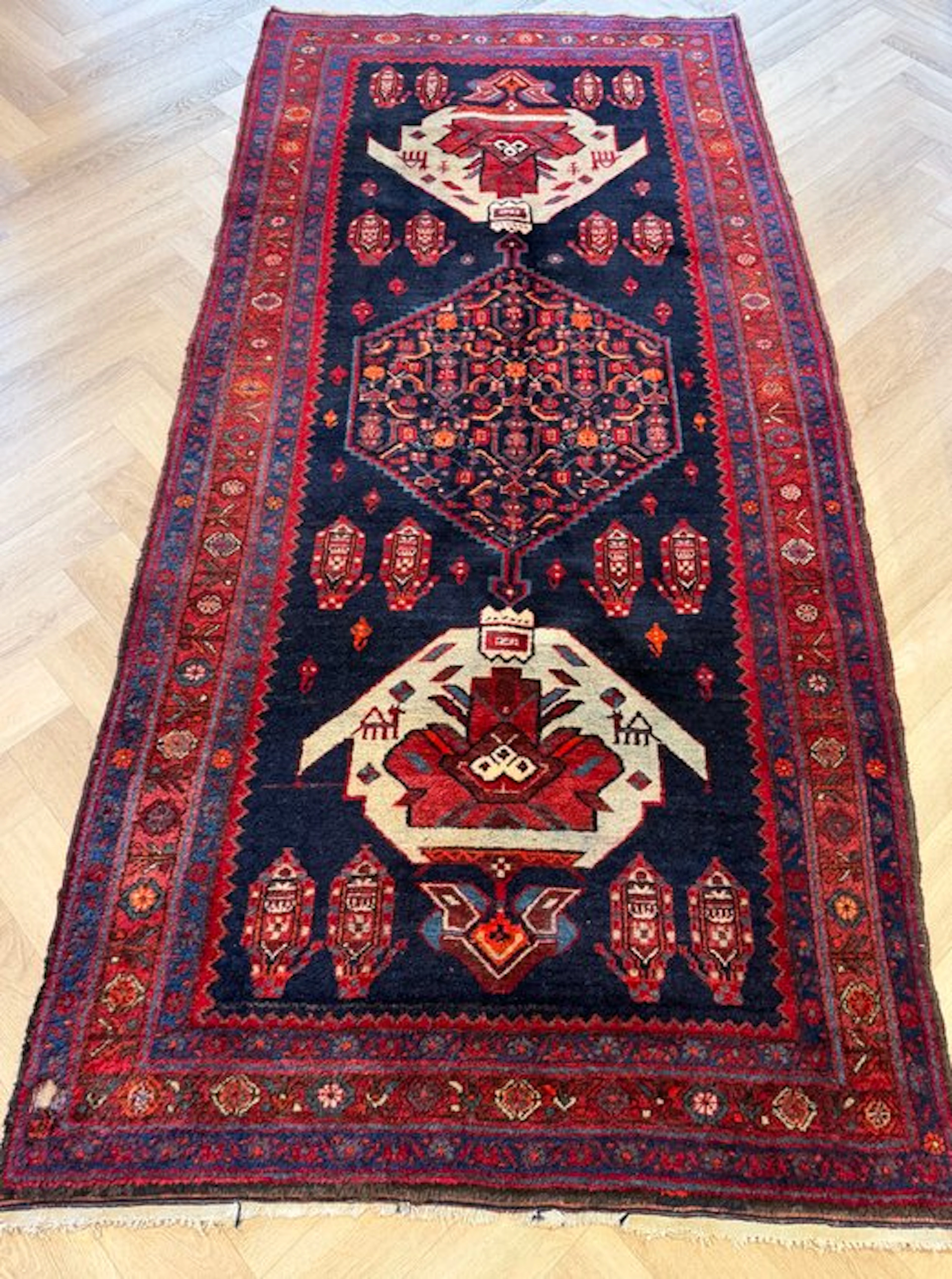 Turkish Fethiye rug - no reserve price - hand-knotted...