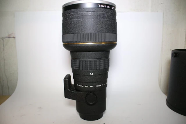 Tokina AT-X 2,8/300mm | Camera lens