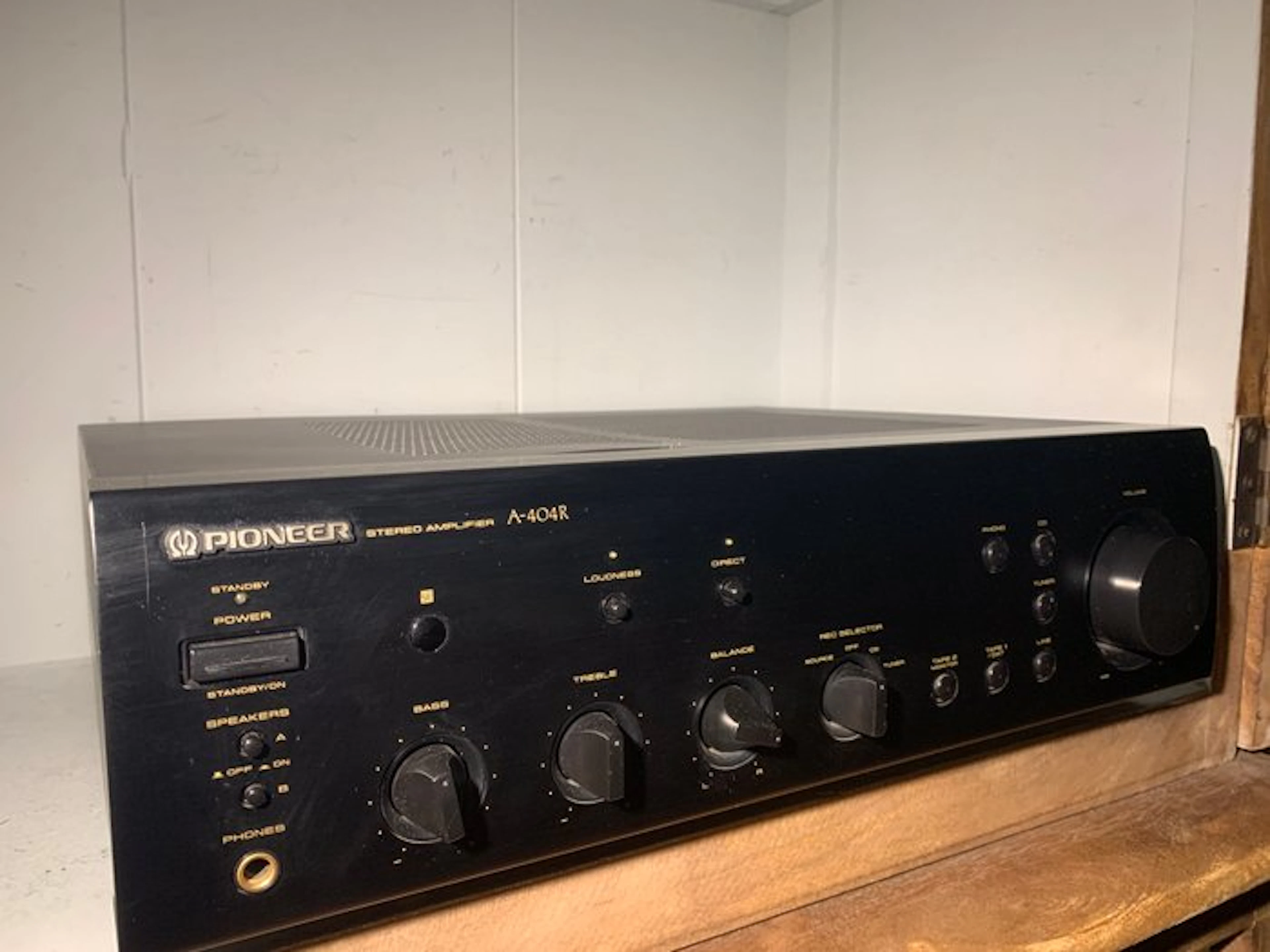 Pioneer - A-404R Solid state amplifier