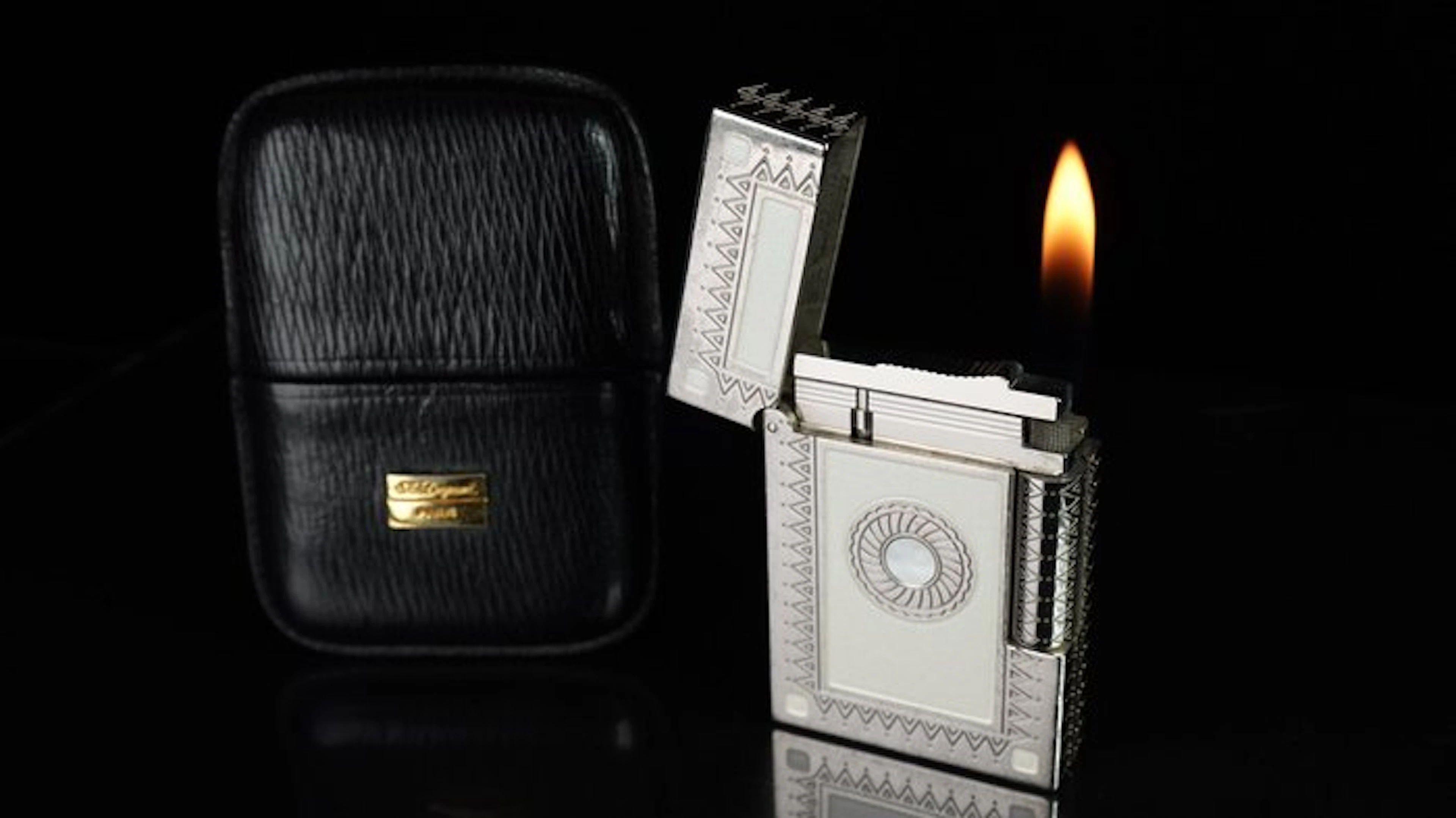 Dupont - Gatsby Shaman Rare Pattern Vintage gas Lighter...