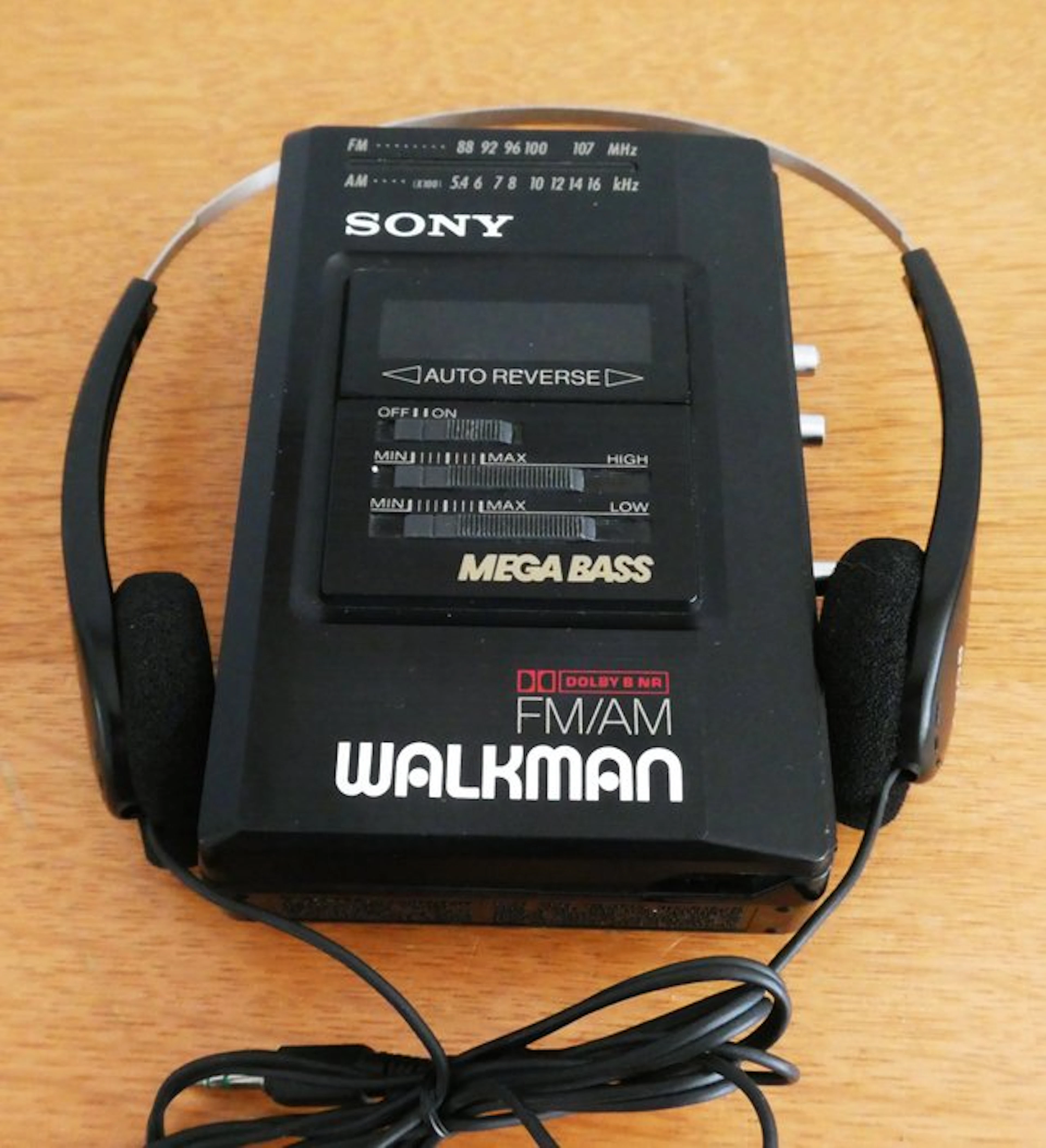 Sony - WM-AF57 Walkman Portable cassette player