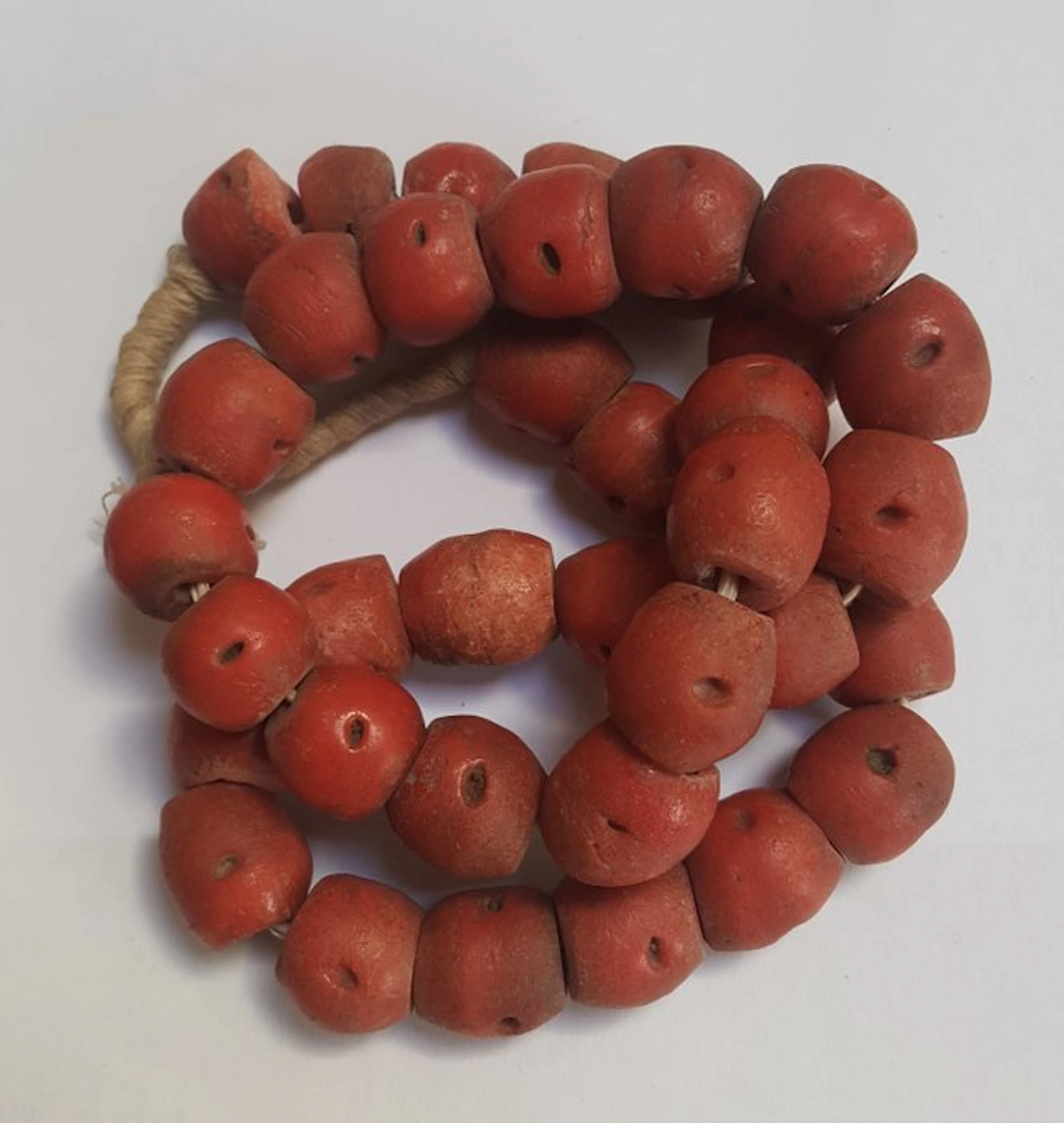 Trade beads - necklace - Yoruba - Nigeria (No reserve price)