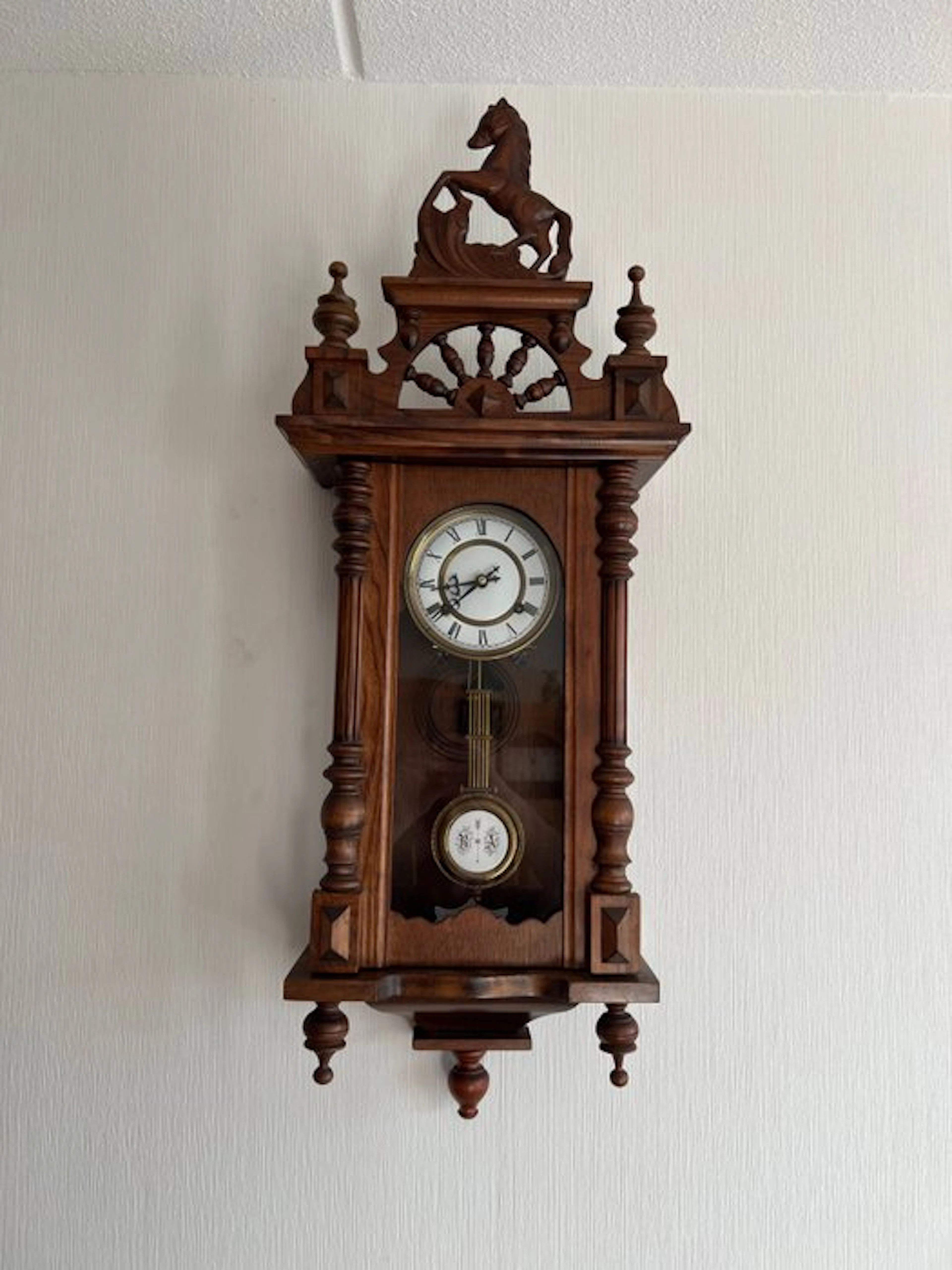 Clock - Wood - 1970-1980 - Paardjesklok Regulator