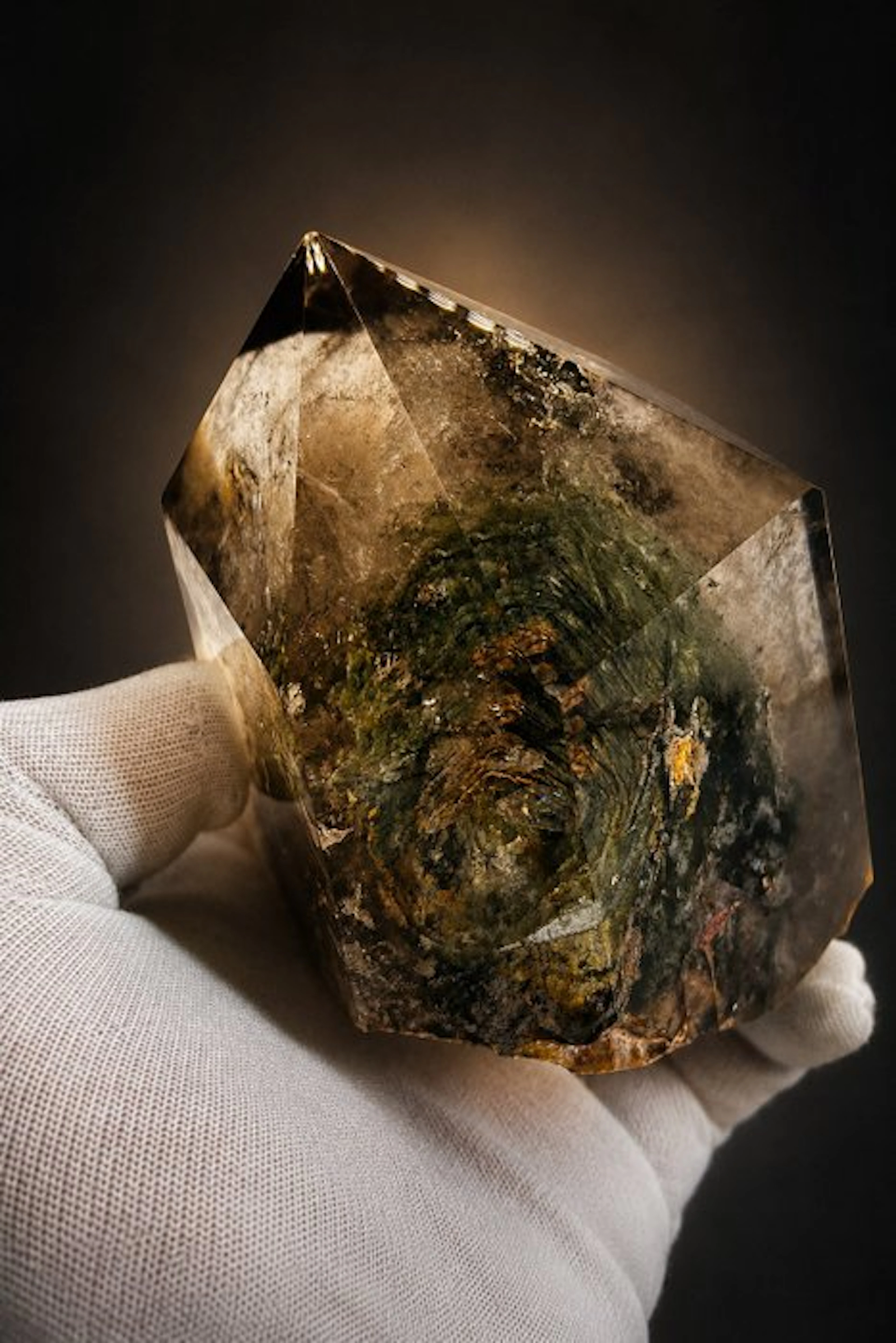 Quartz Garden Quartz / Lodolite Crystal – - Height: 125...