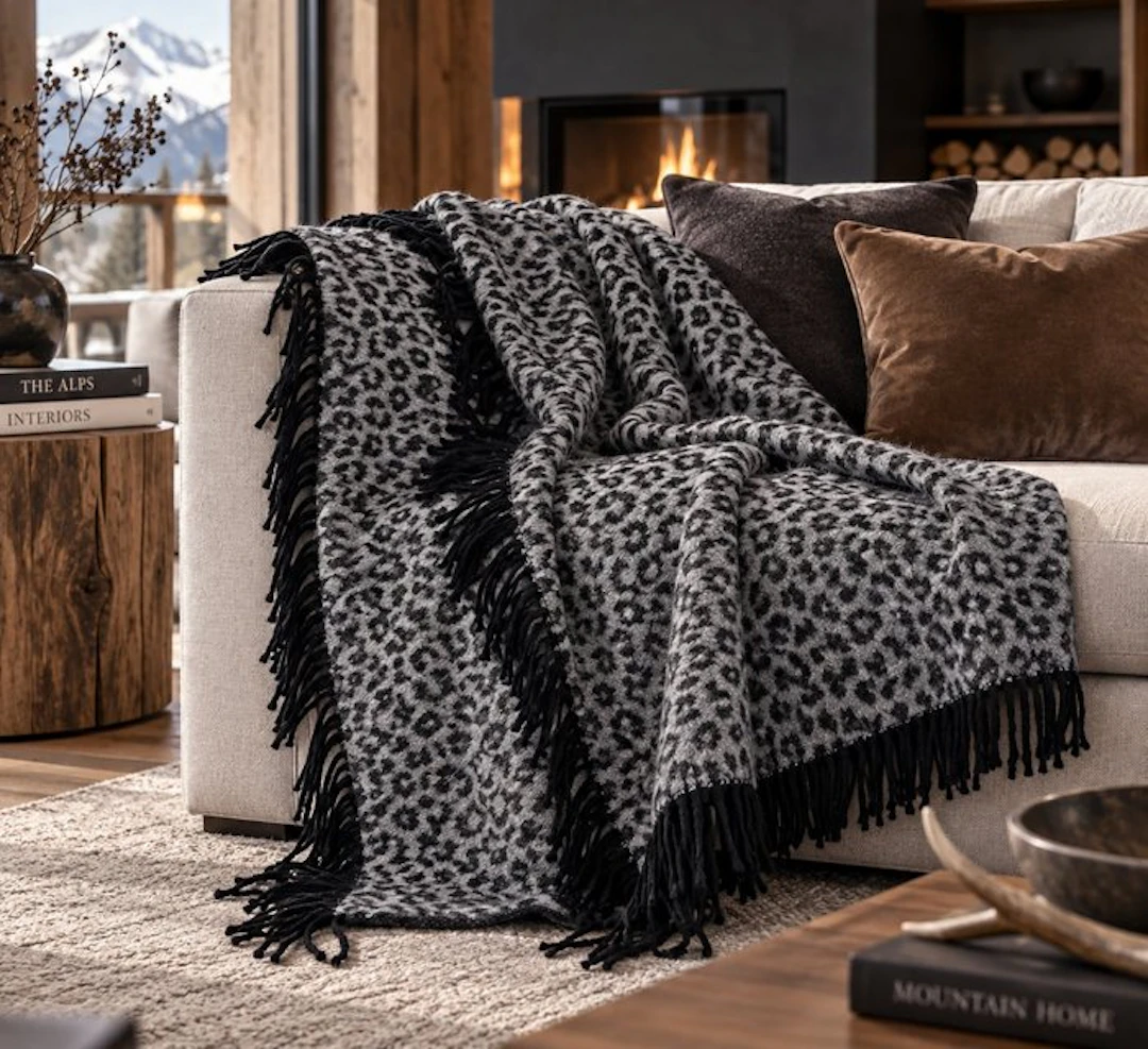 Exclusive super-soft leopard-print plaid - 200x150 cm - Blanket
