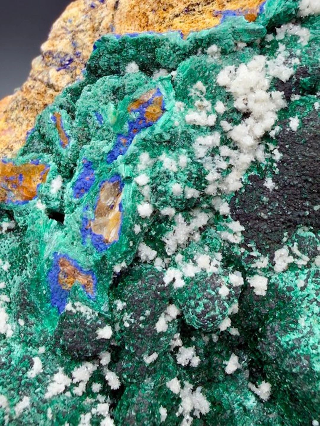 Malachite Rough - Height: 8 cm - Width: 6 cm- 325 g - (1)