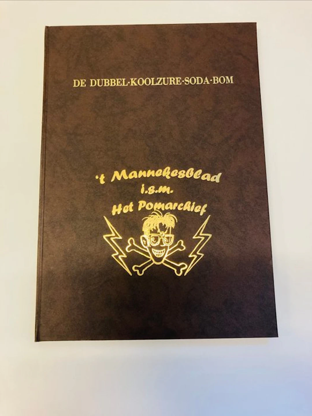 Piet Pienter en Bert Bibber - De dubbel-koolzure-sode-bom...