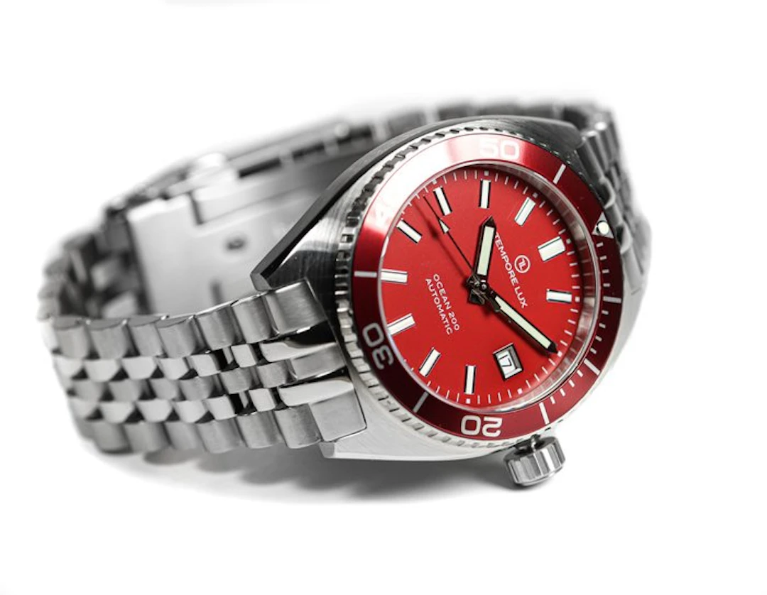 Reloj Tempore Lux Ocean 200 Rojo - Movimiento Automático...