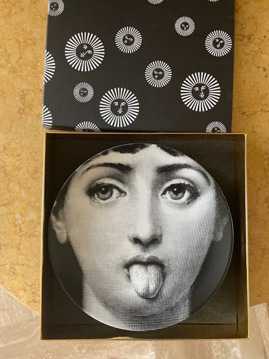 Fornasetti - Piero Fornasetti - Dish - tema e variazioni - Porcelain