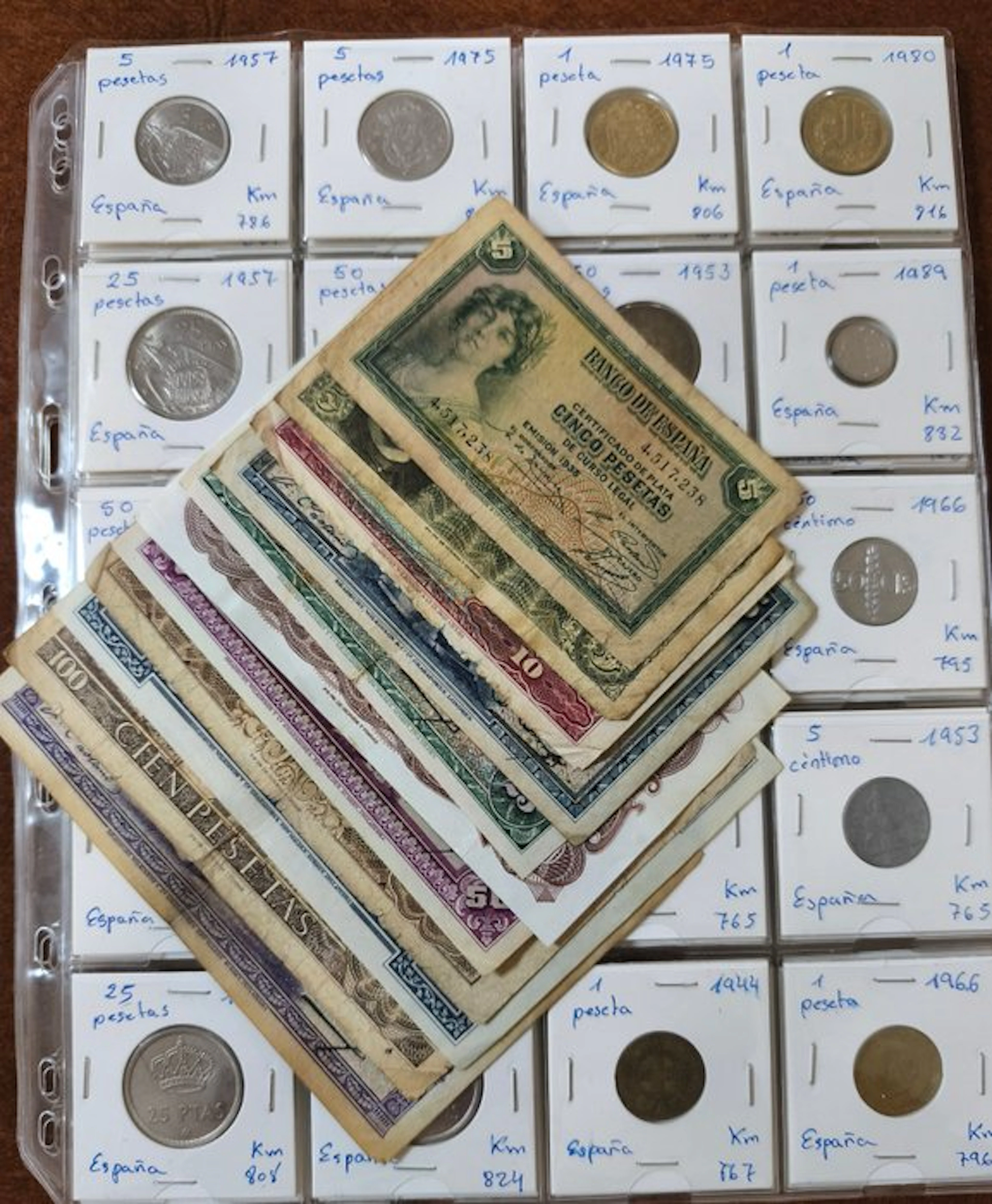 Spain: lot of 76 coins