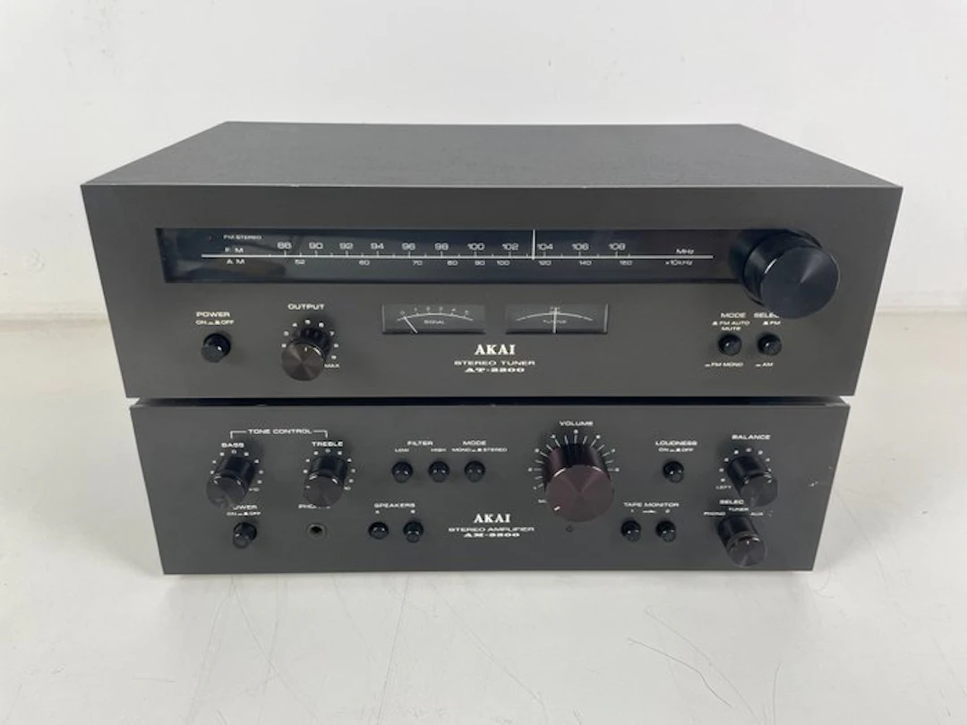 Akai - AT-2200 & AM-2200 Stereo set - Multiple models