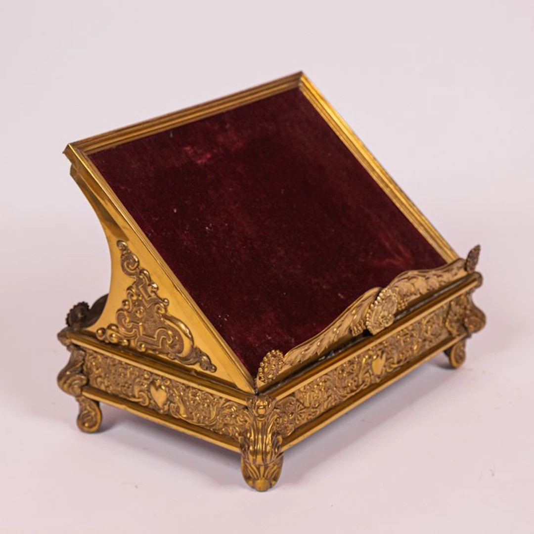 Missal stand, 19th century, brass. - Brass - 1850-1900