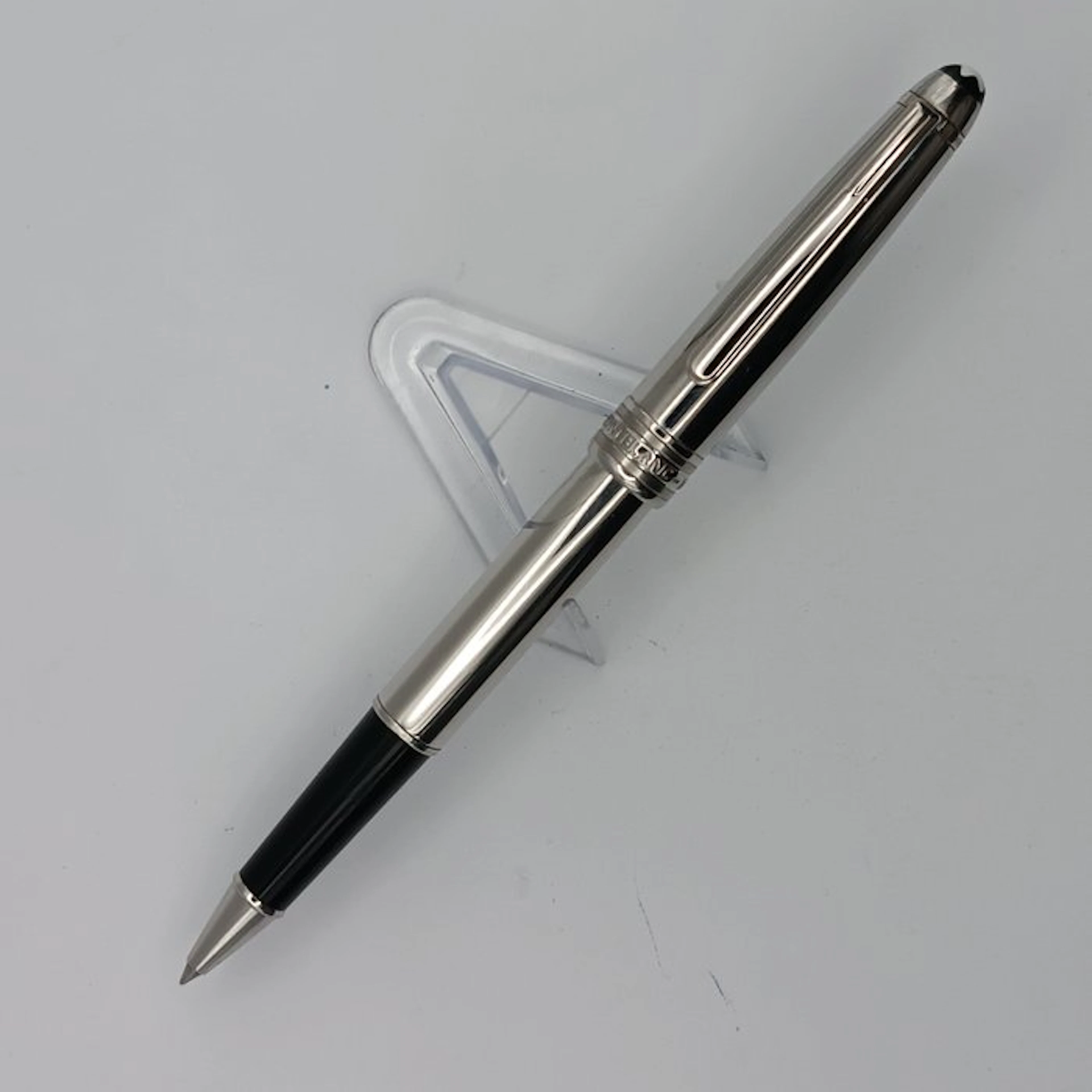 Montblanc - Meisterstück Solitaire Doué Stainless Steel Classique. - Pen