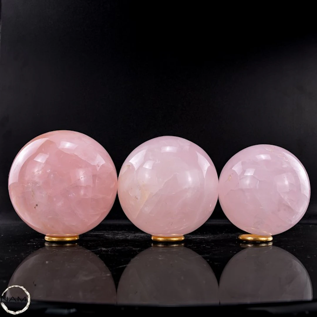 Rose Quartz Sphere Set – Timeless Elegance in Soft Pink...
