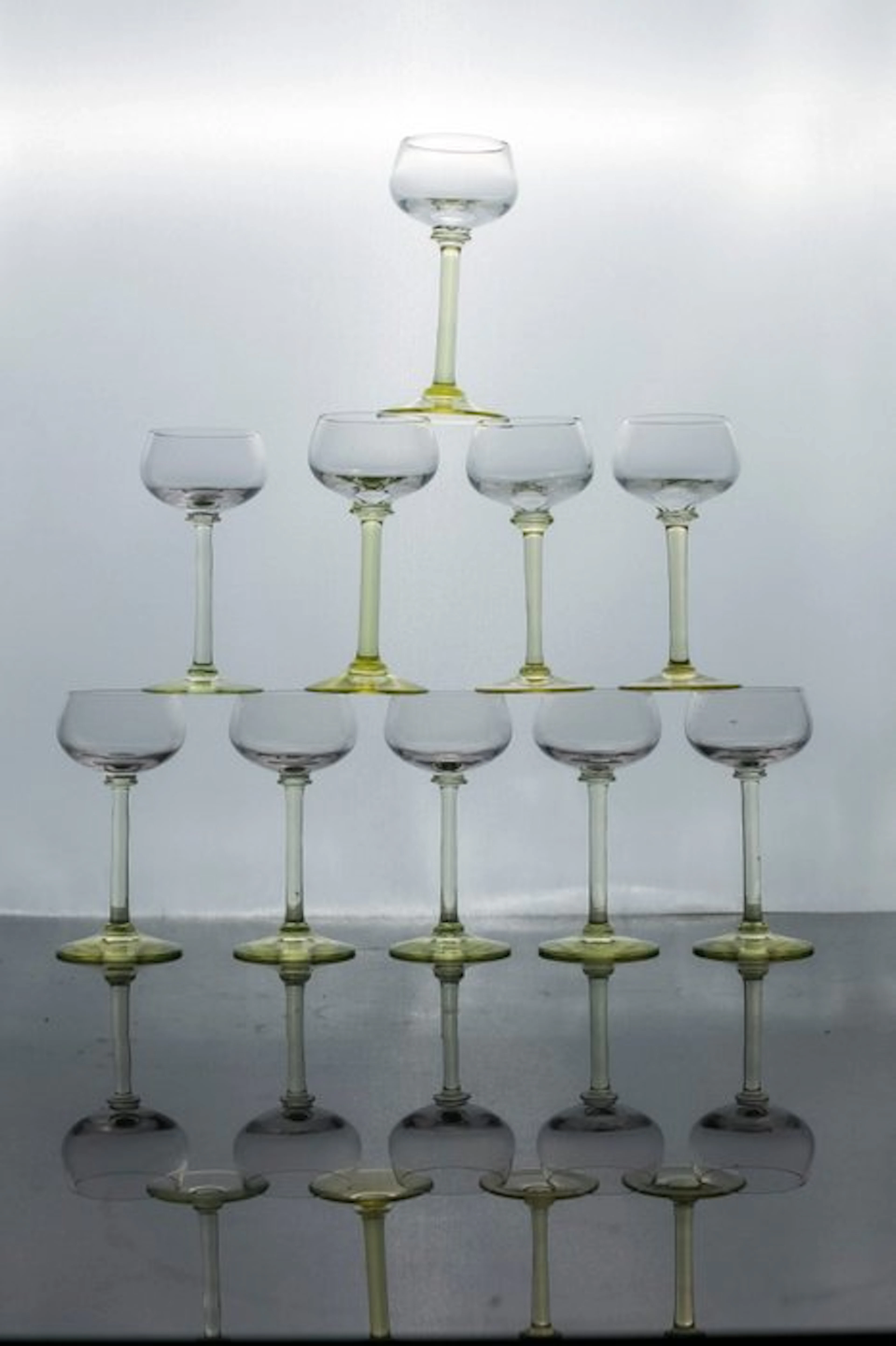 Val Saint Lambert - Charles Graffart, René Delvenne - Wine glass (10) - uranium