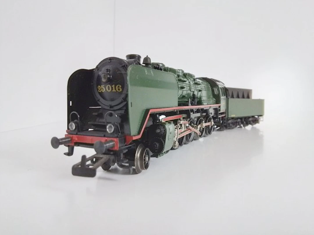 Märklin H0 - 3314 - Steam locomotive with tender (1)...