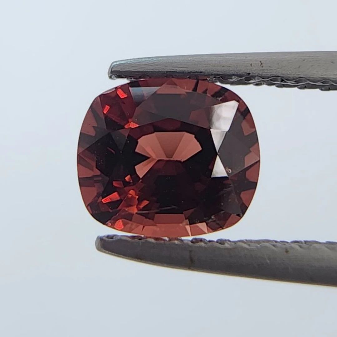No reserve price - 1 pcs Red, Orange Spinel - 1.13 ct - Bellerophon Gemlab