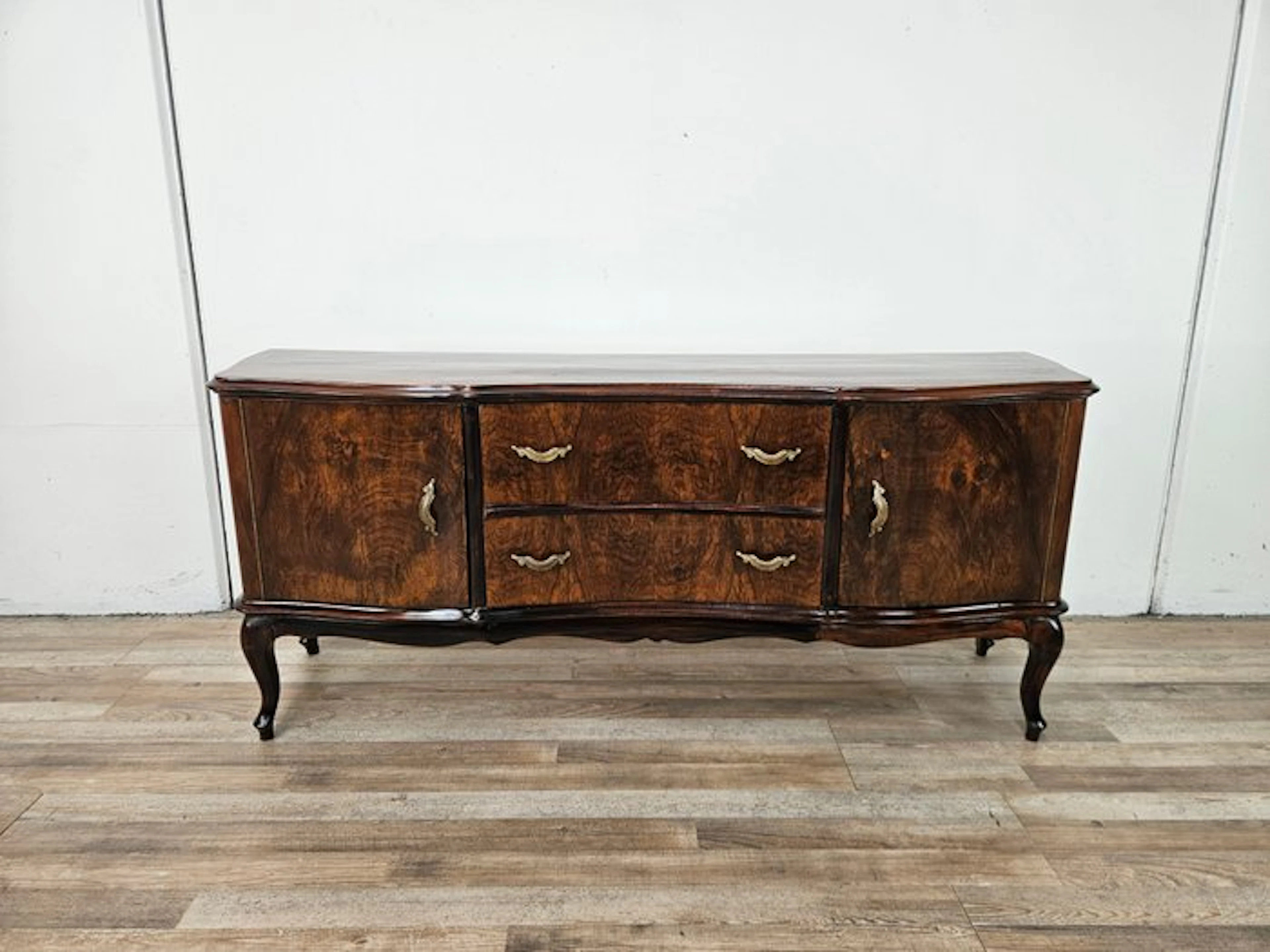 Cabinet - Chippendale dressing table in walnut burl and brass - Burr walnut