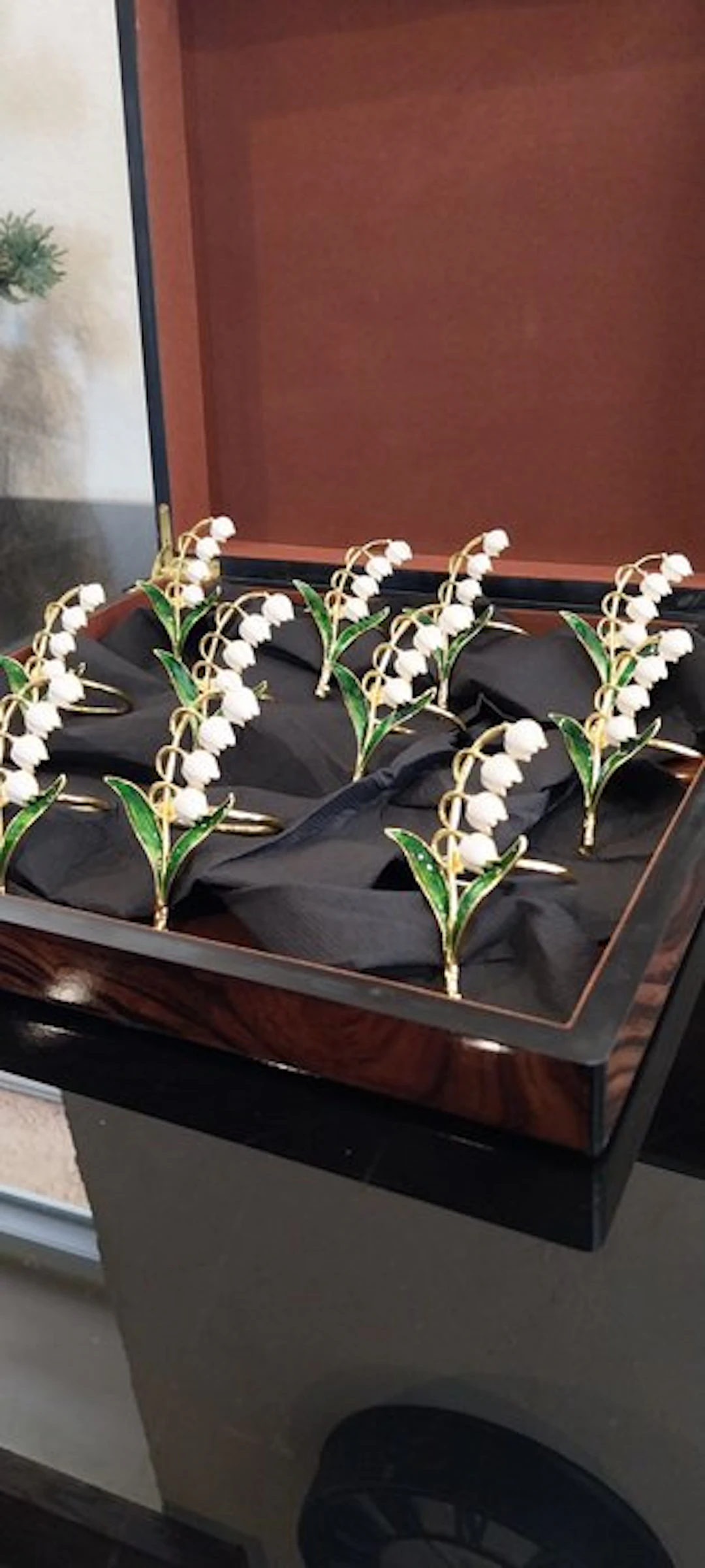 Napkin ring (12) - Lily of the valley flowers - Gilt brass