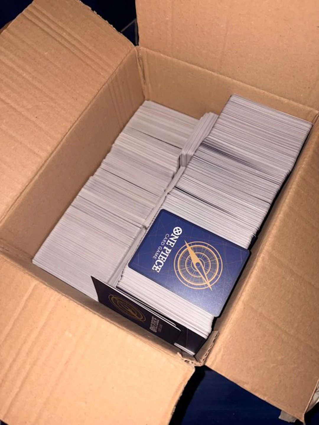 Bandai - 4000 Bulk cards - One Piece
