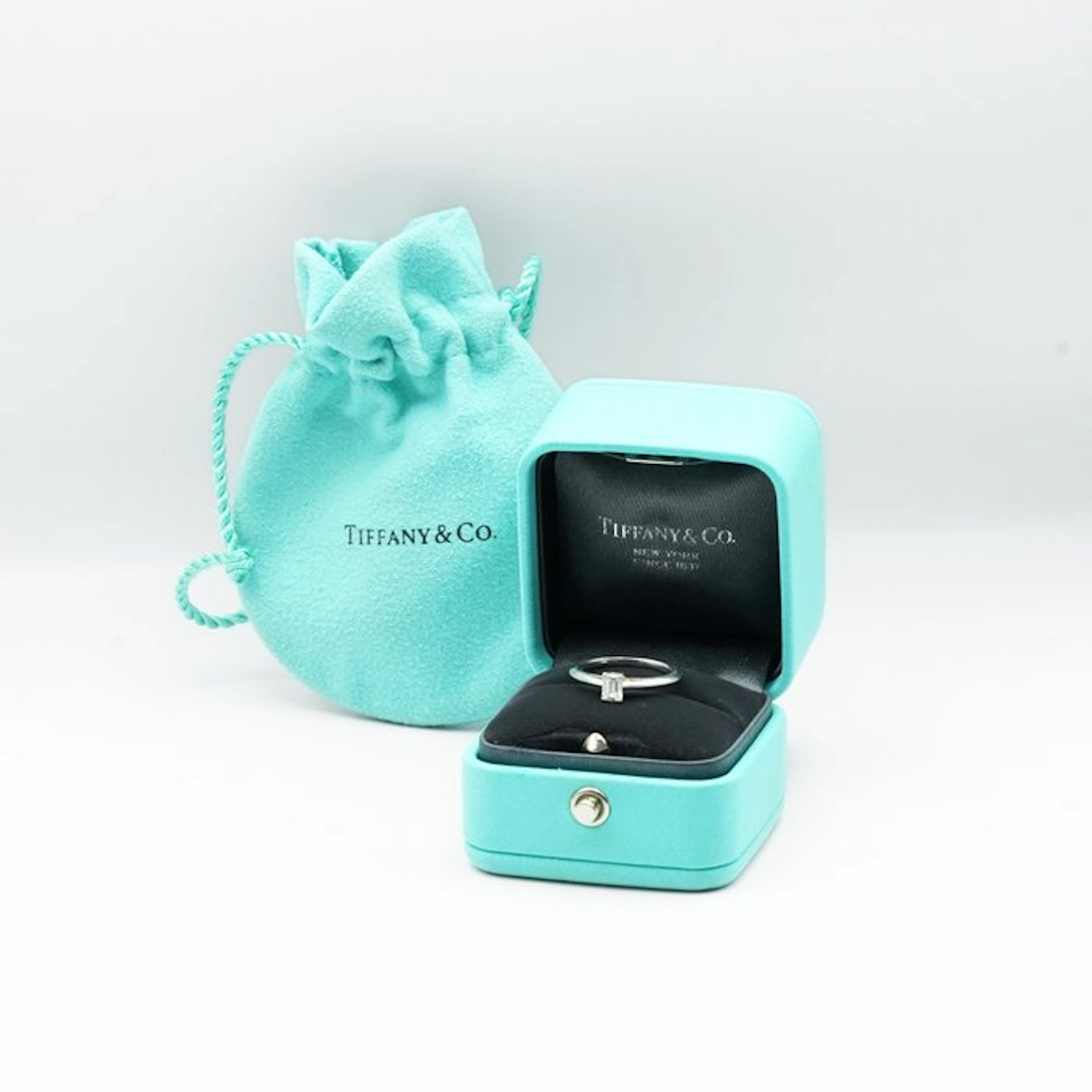 Tiffany & Co. - Ring Platinum Diamond (Natural)
