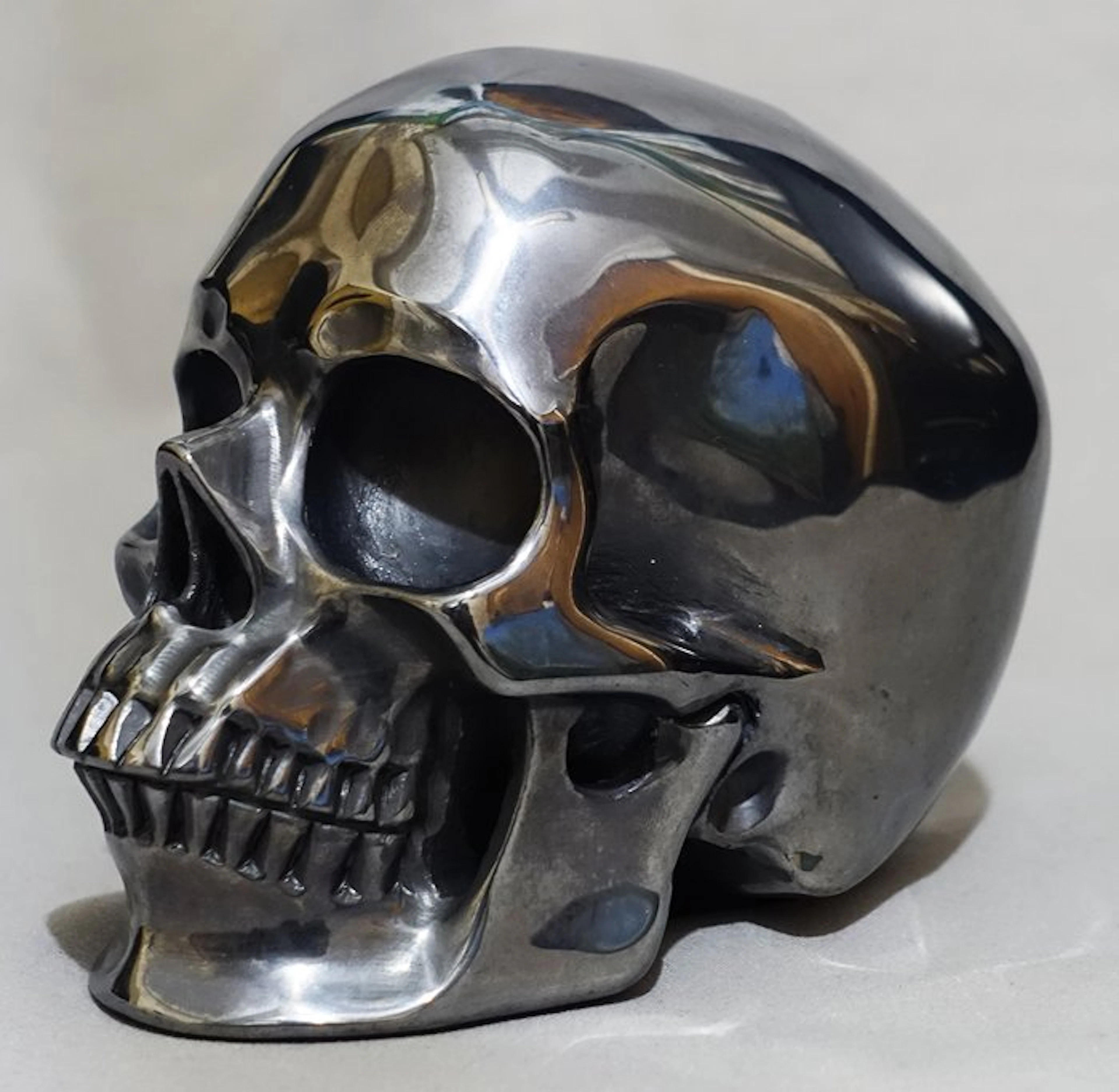 Hand-Carved Human Skull in Tera-Herz Crystal...