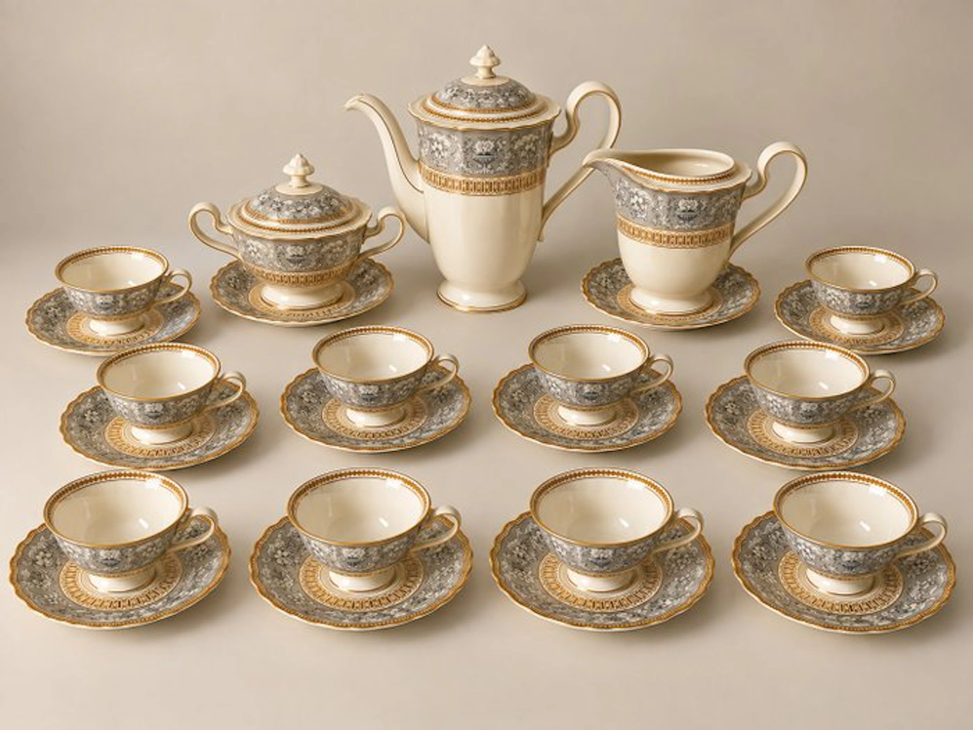 Rosenthal - Karl Bayreuther - Coffee set (27) - Regina - Porcelain
