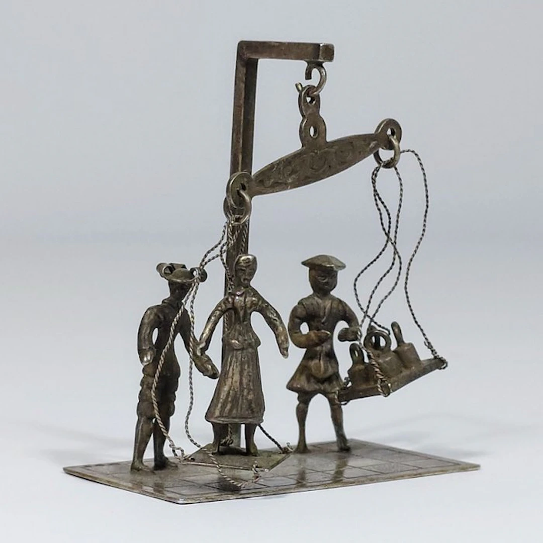 Figurine - Heksenwaag - Silver