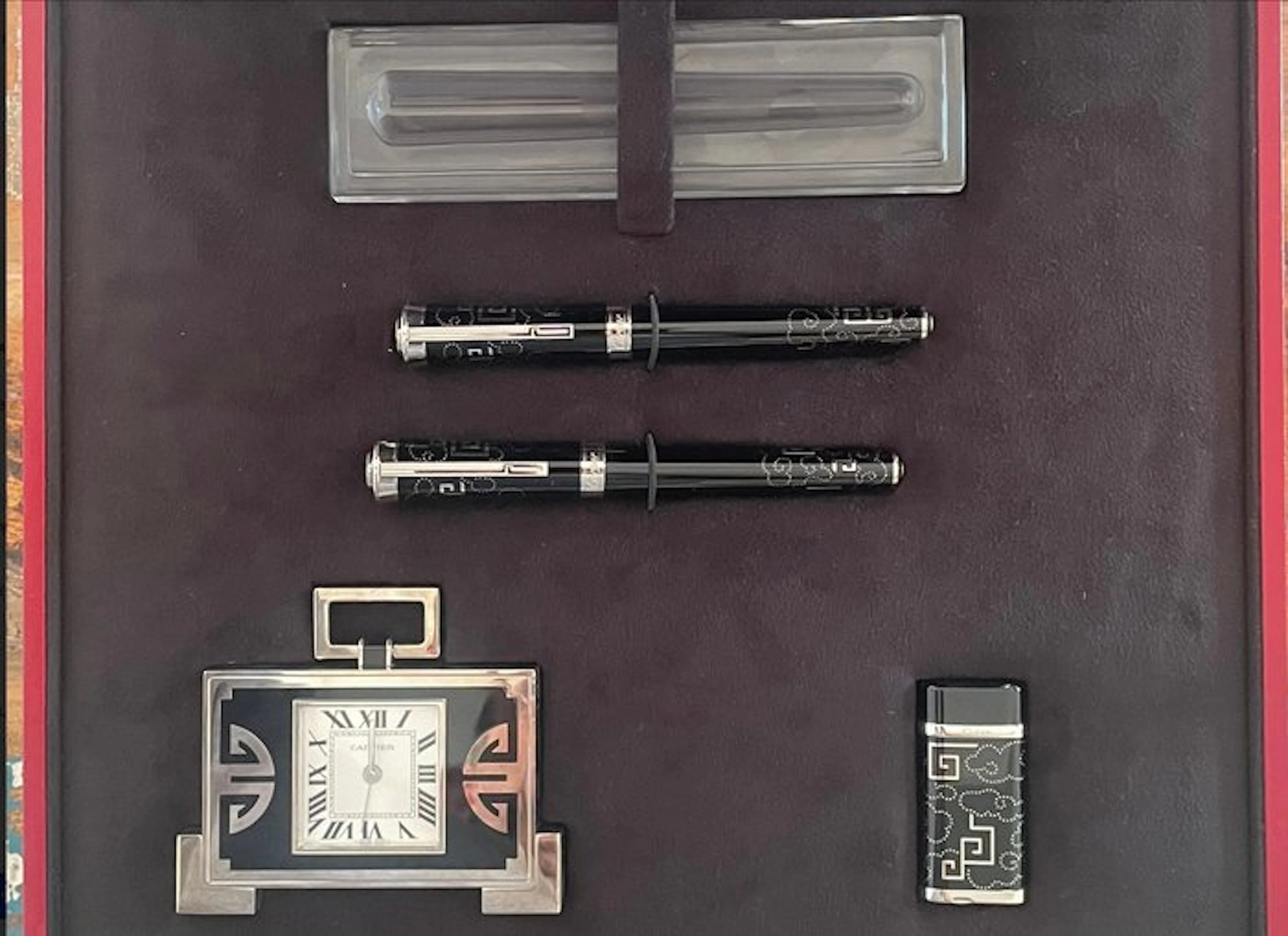 Cartier - Desk set - Art Deco Chinese Prestige table clock