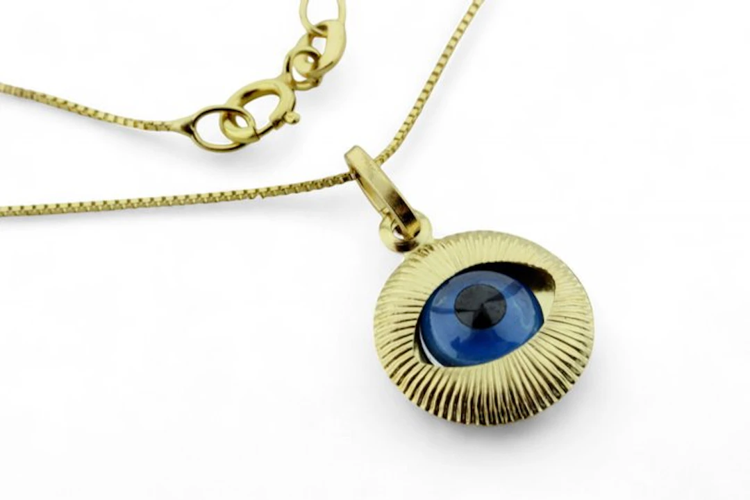 Necklace with pendant - 18 kt. Yellow gold