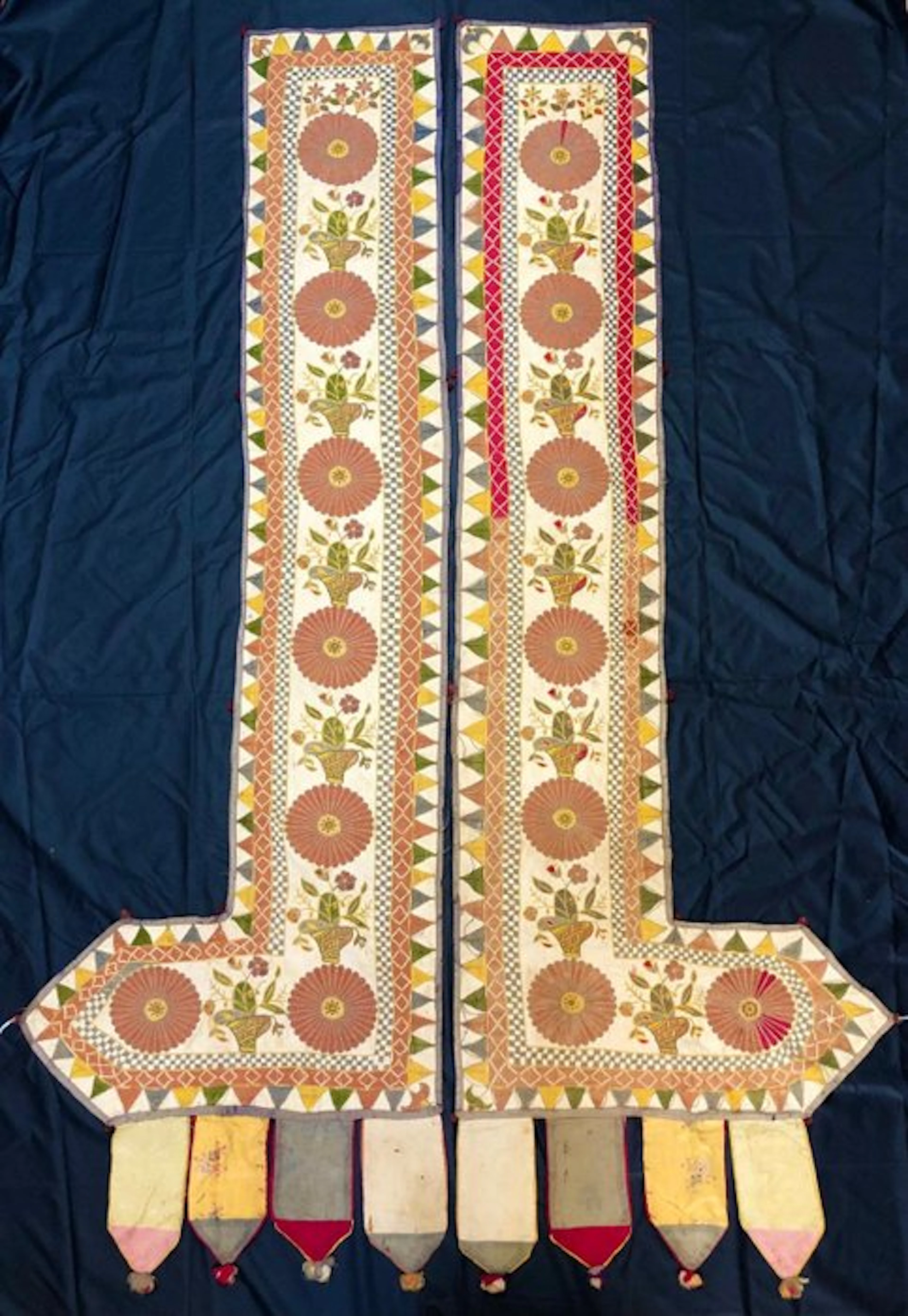 Artigiane tradizionali della comunità Rabari / Kutch