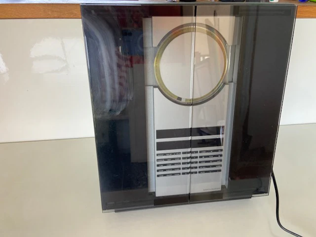 Bang & Olufsen - BeoSound 3000 Hi-fi set
