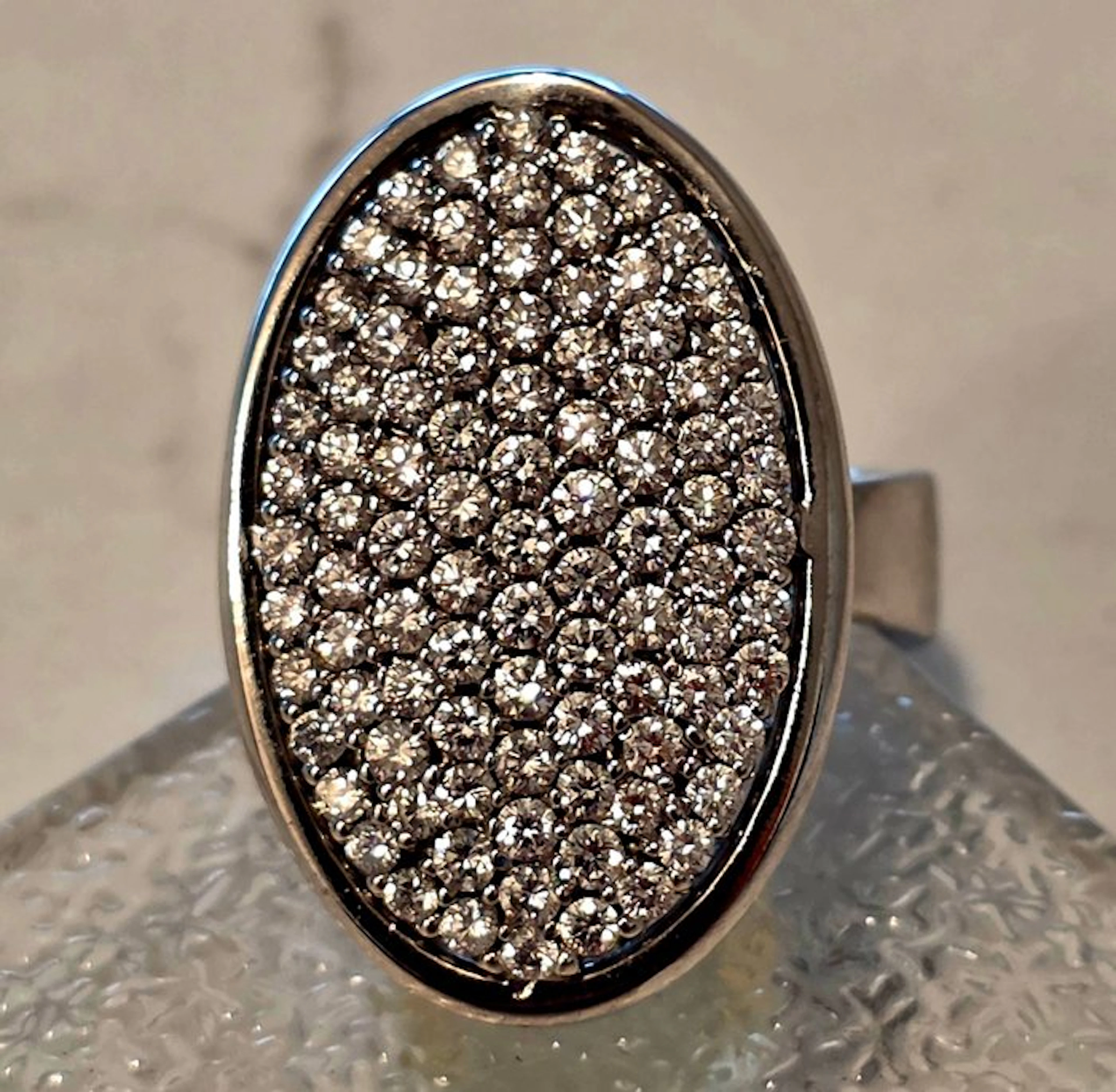 Cocktail ring - 18 kt. White gold - 3.72ct. tw. Diamond (Natural) - Large ring