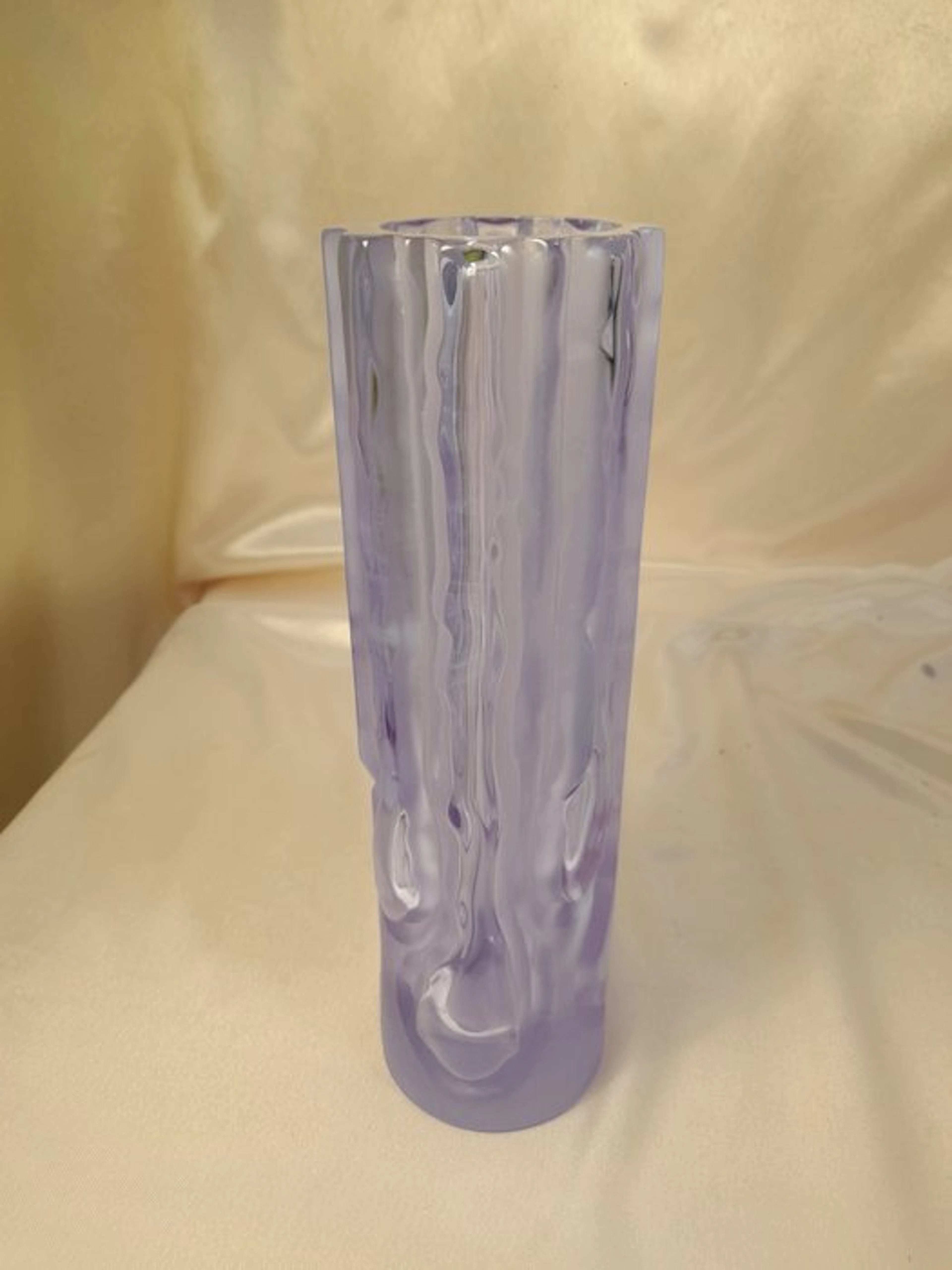 Vase - Alexandrite glass - alexandrite glass