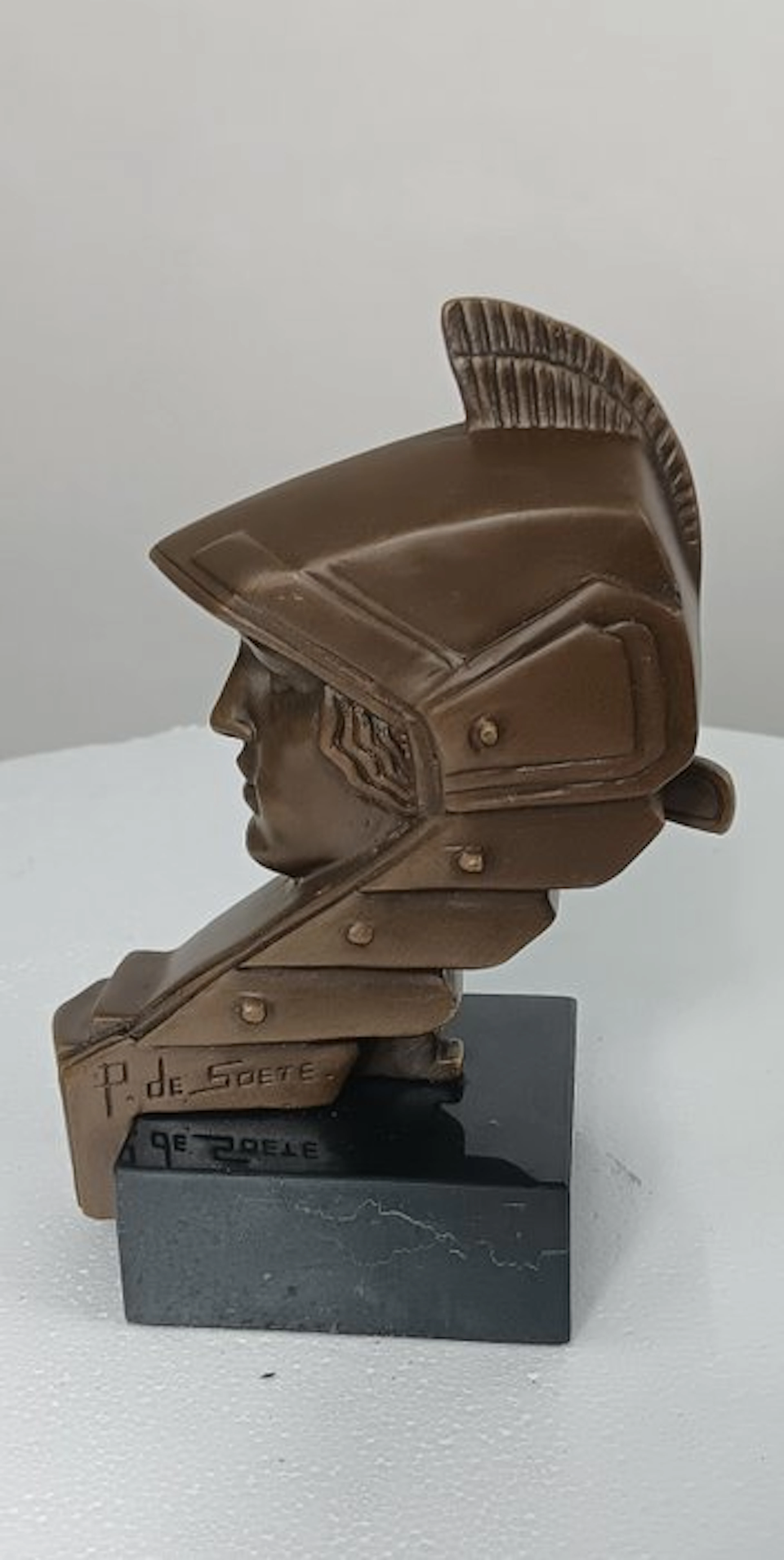 Mascot - marble bronze