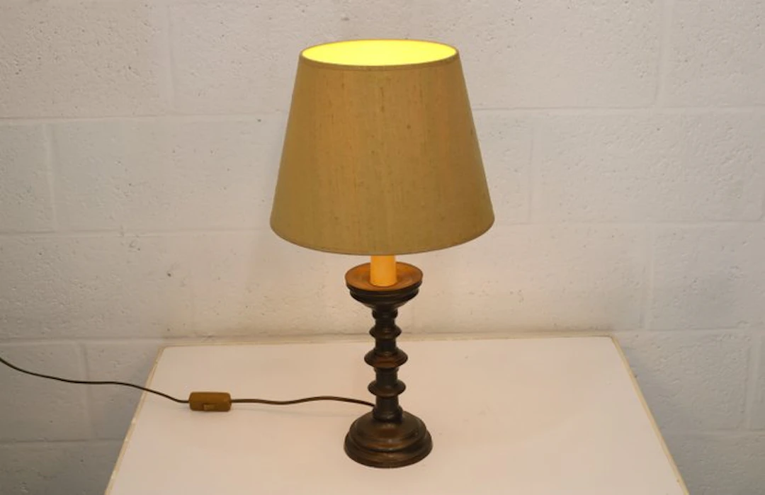 Lamp - Classic table lamp - Metal